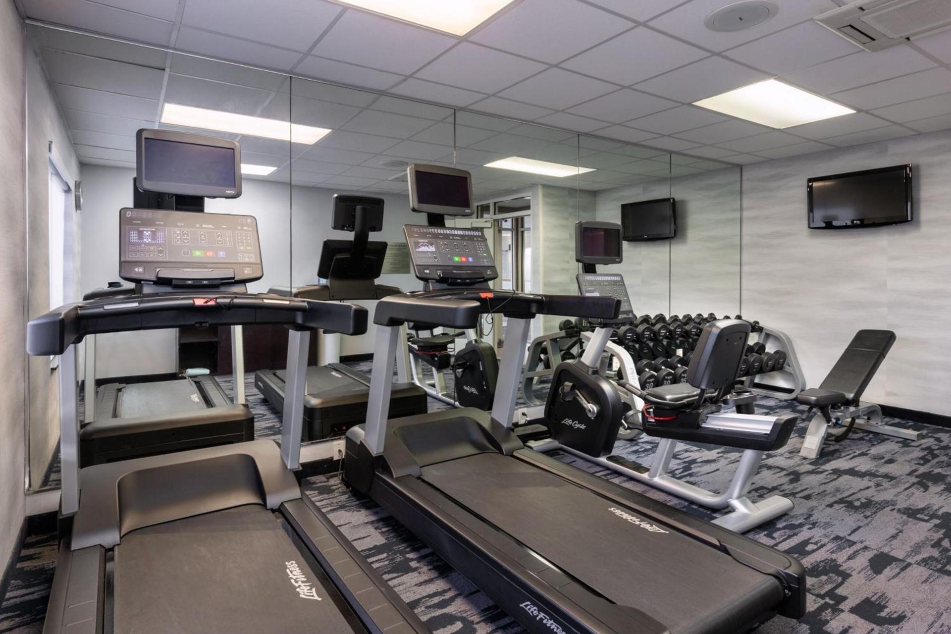 Fairfield Inn & Suites by Marriott Smithfield photo 39