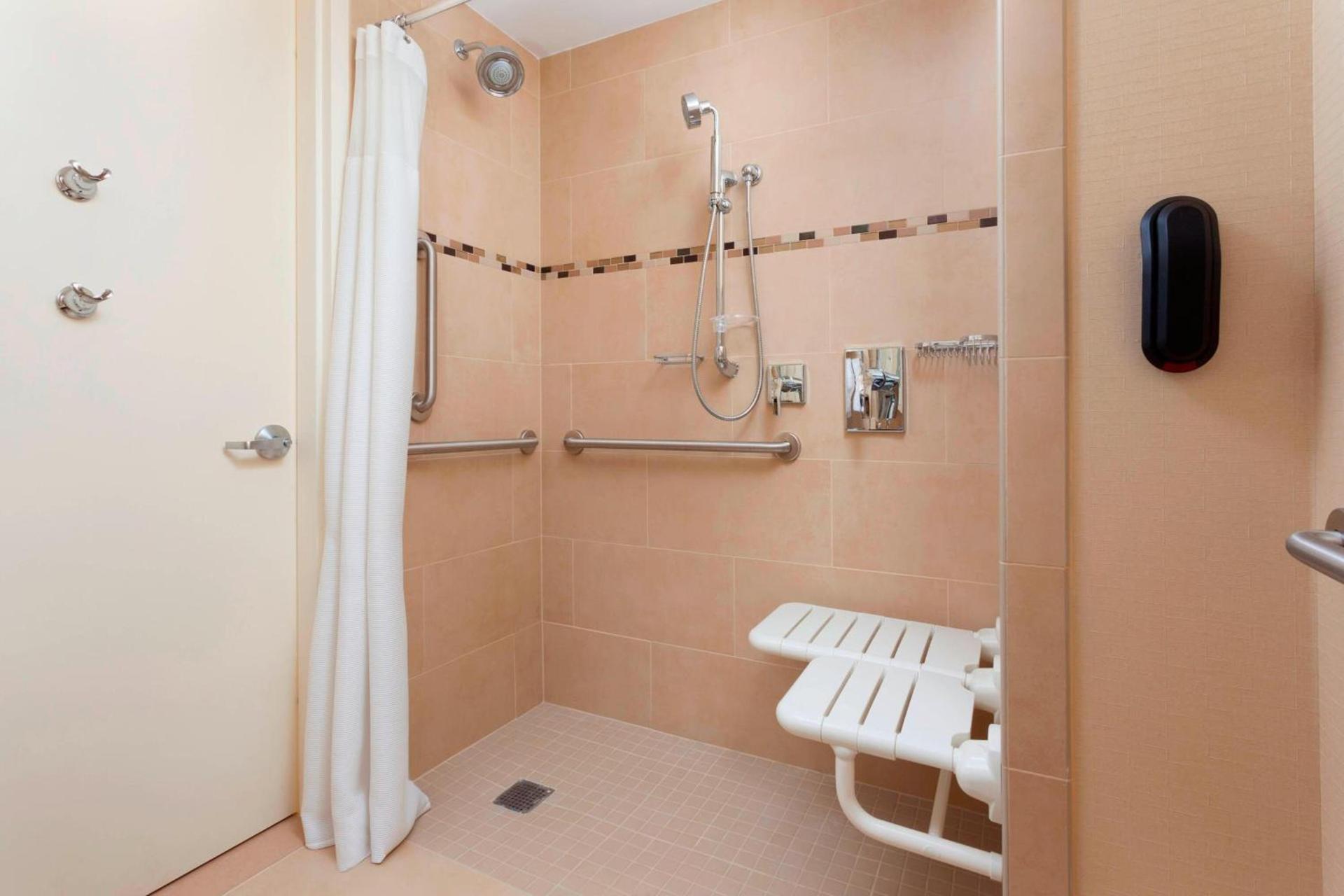 Fairfield Inn & Suites by Marriott New York Midtown Manhattan/Penn Station photo 13