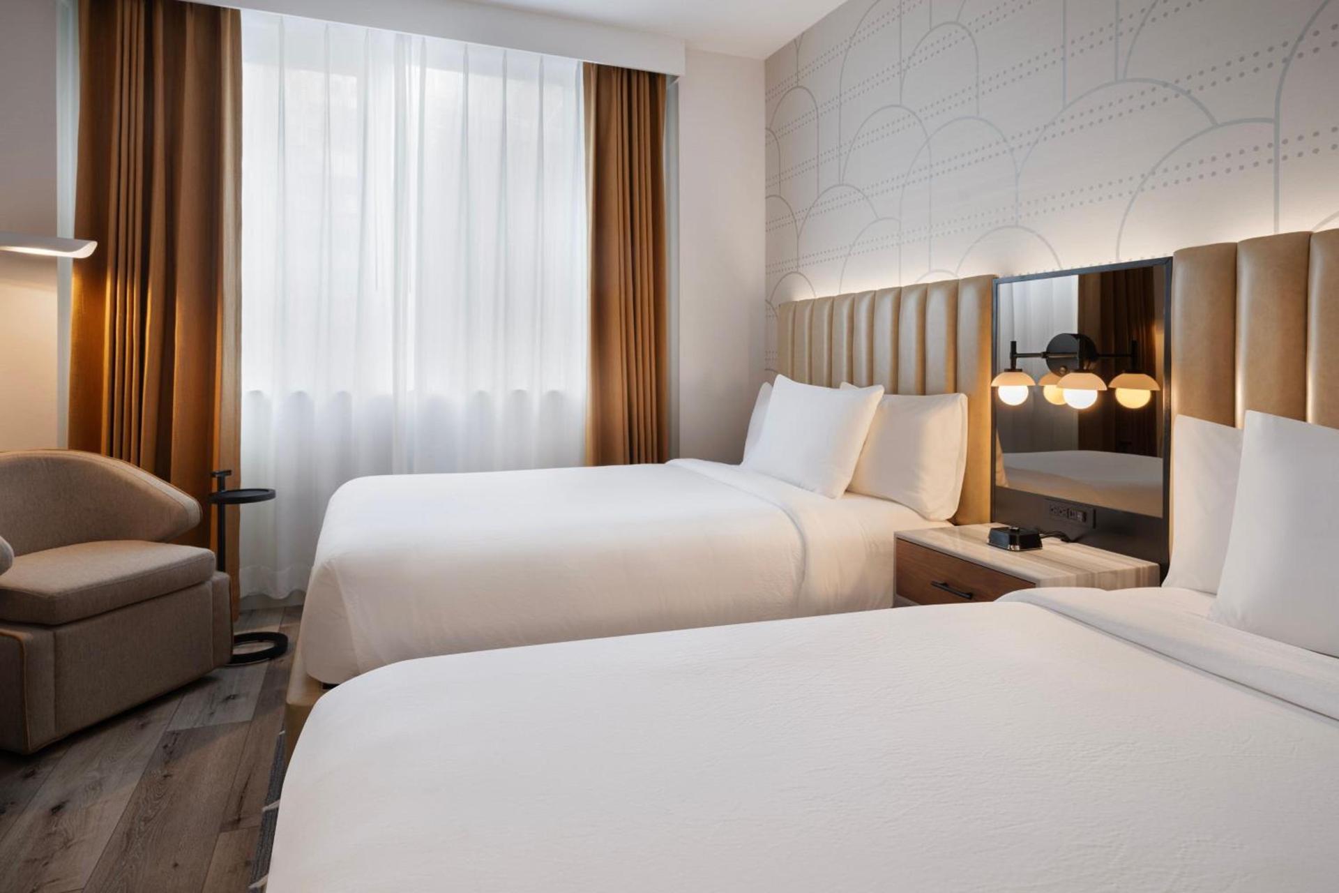 Courtyard by Marriott New York Manhattan / Soho photo 28