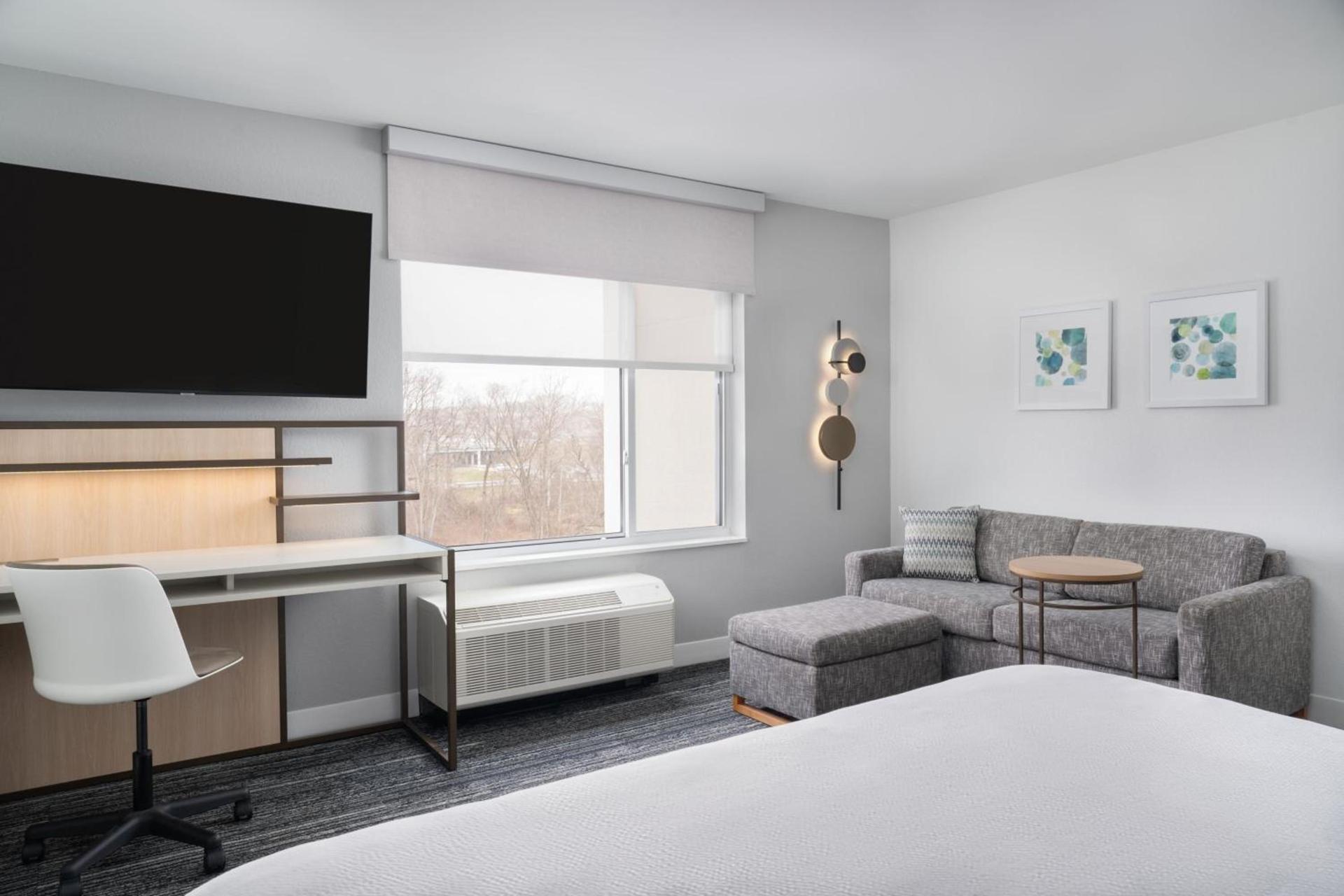 TownePlace Suites by Marriott New Philadelphia photo 11