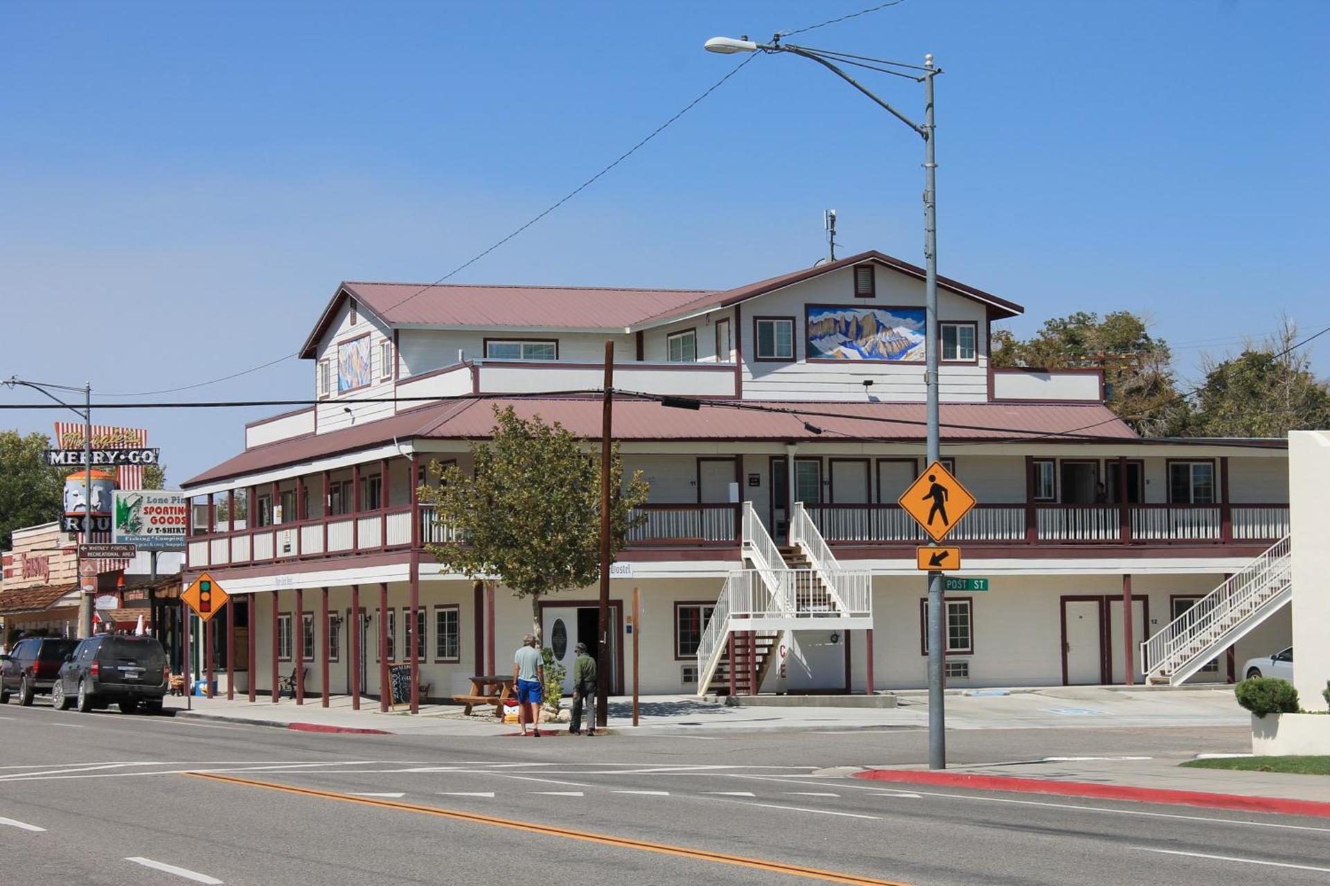Whitney Portal Hotel And Hostel photo 8