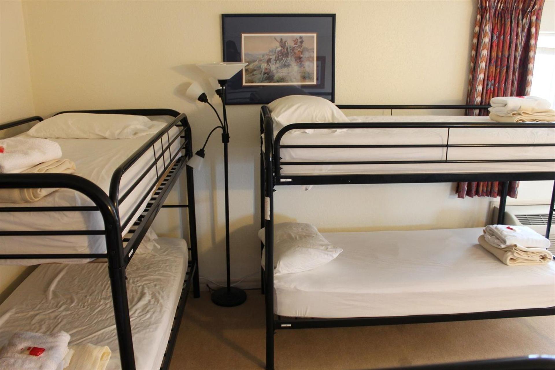 Whitney Portal Hotel And Hostel photo 44