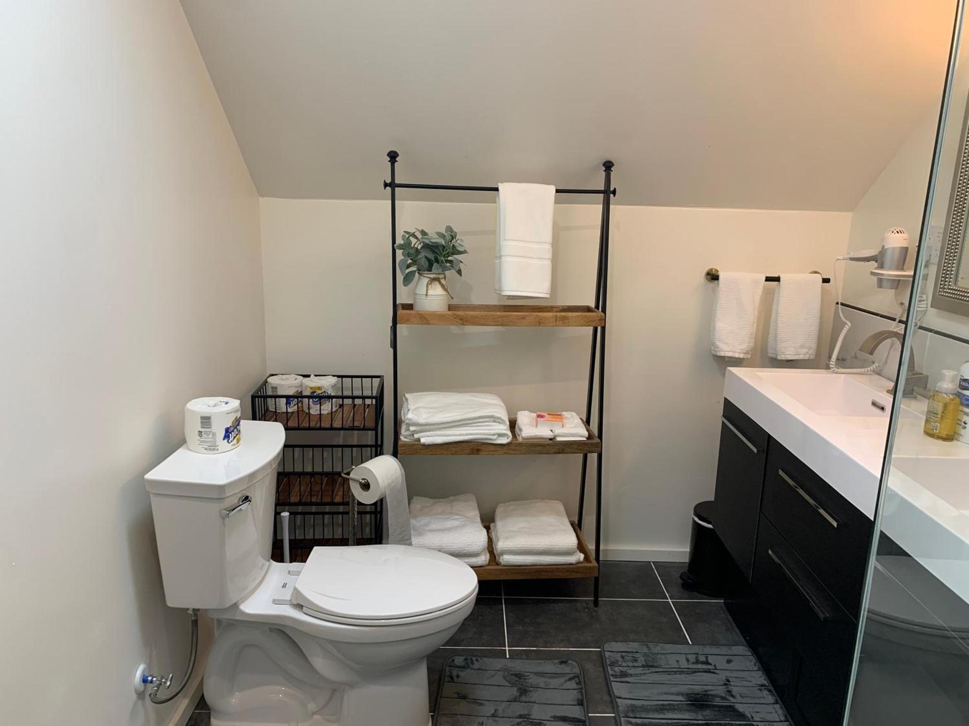 Starlite Motel & Suites photo 8
