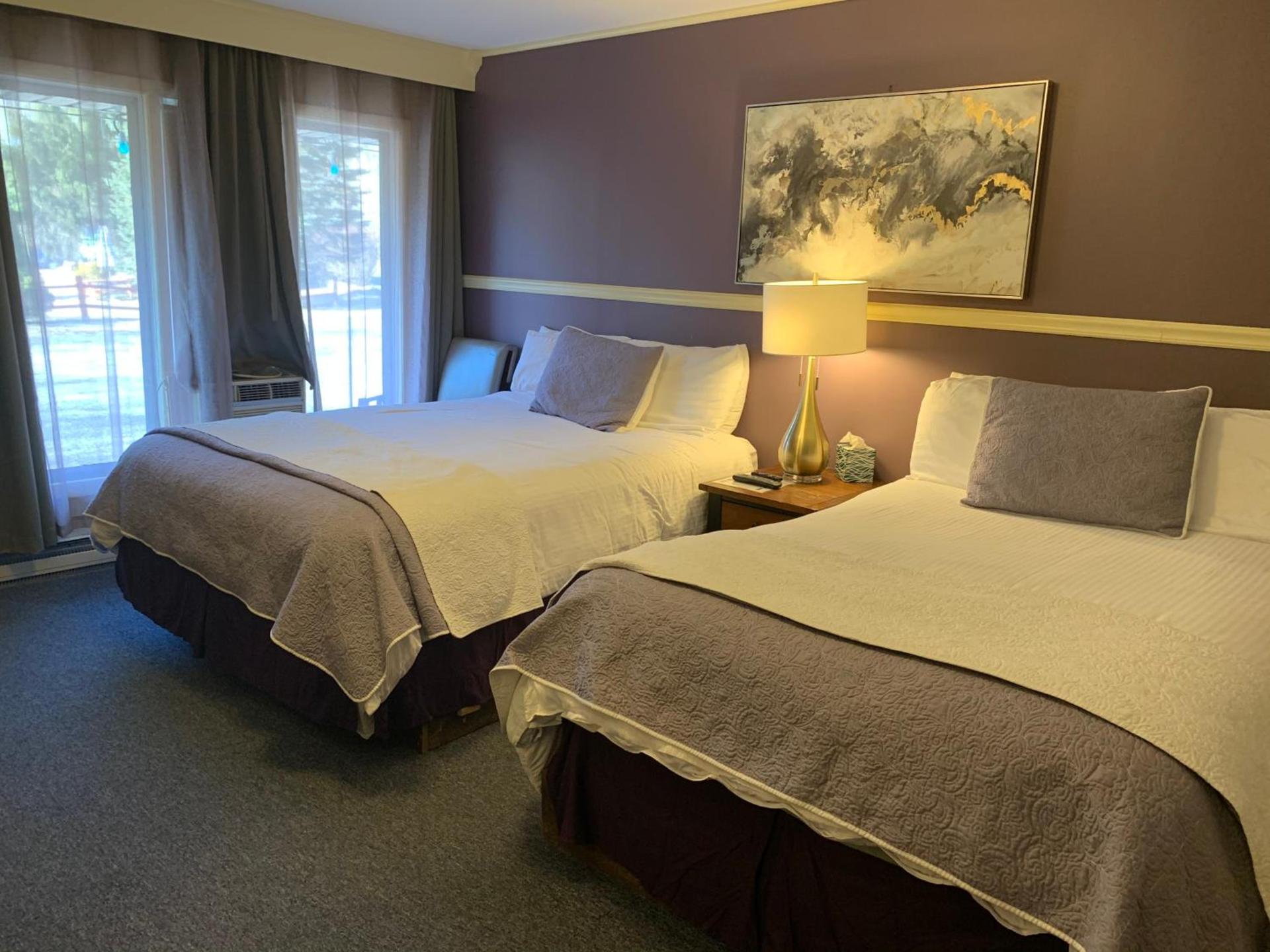 Starlite Motel & Suites photo 5