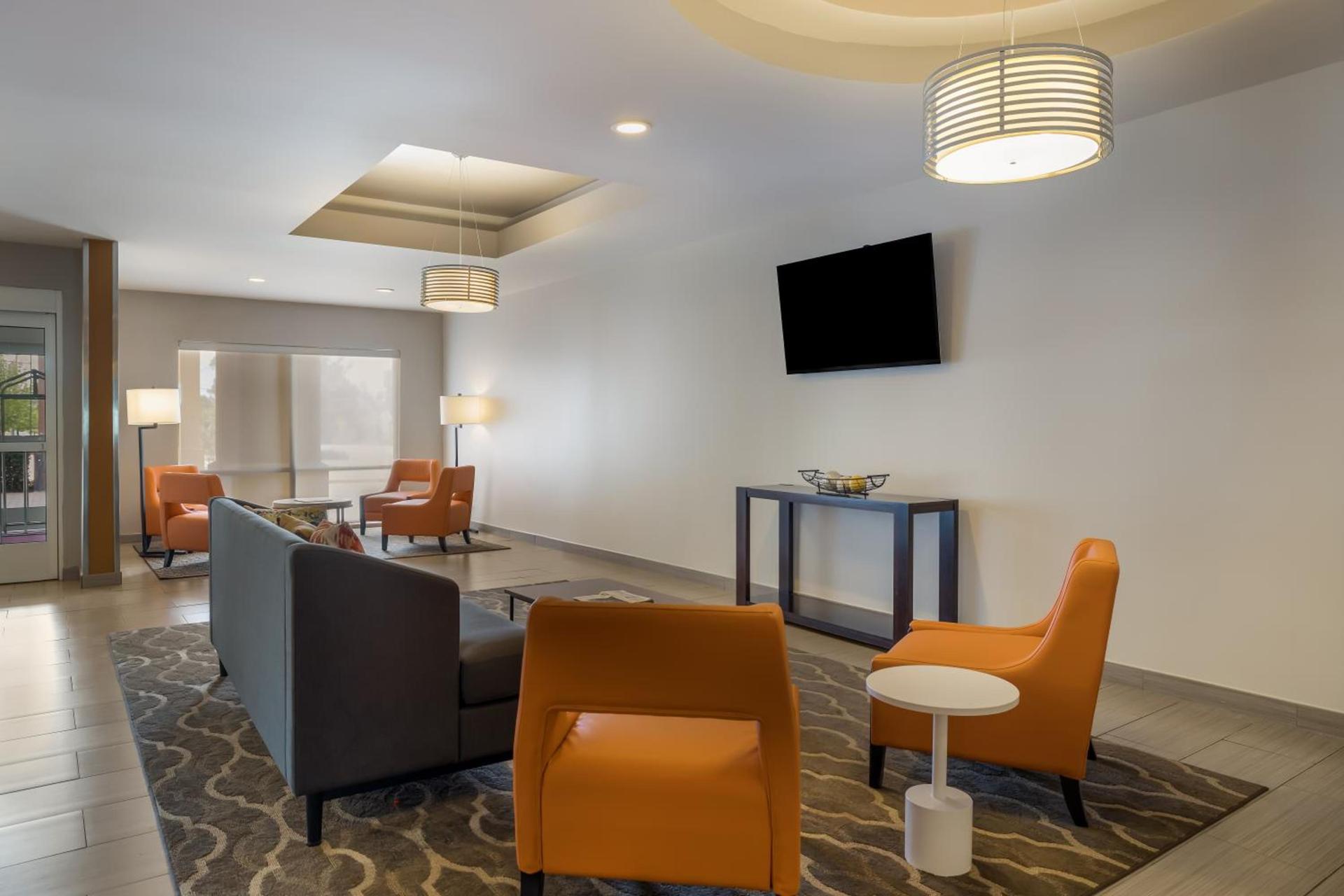 Comfort Suites Denham Springs photo 31
