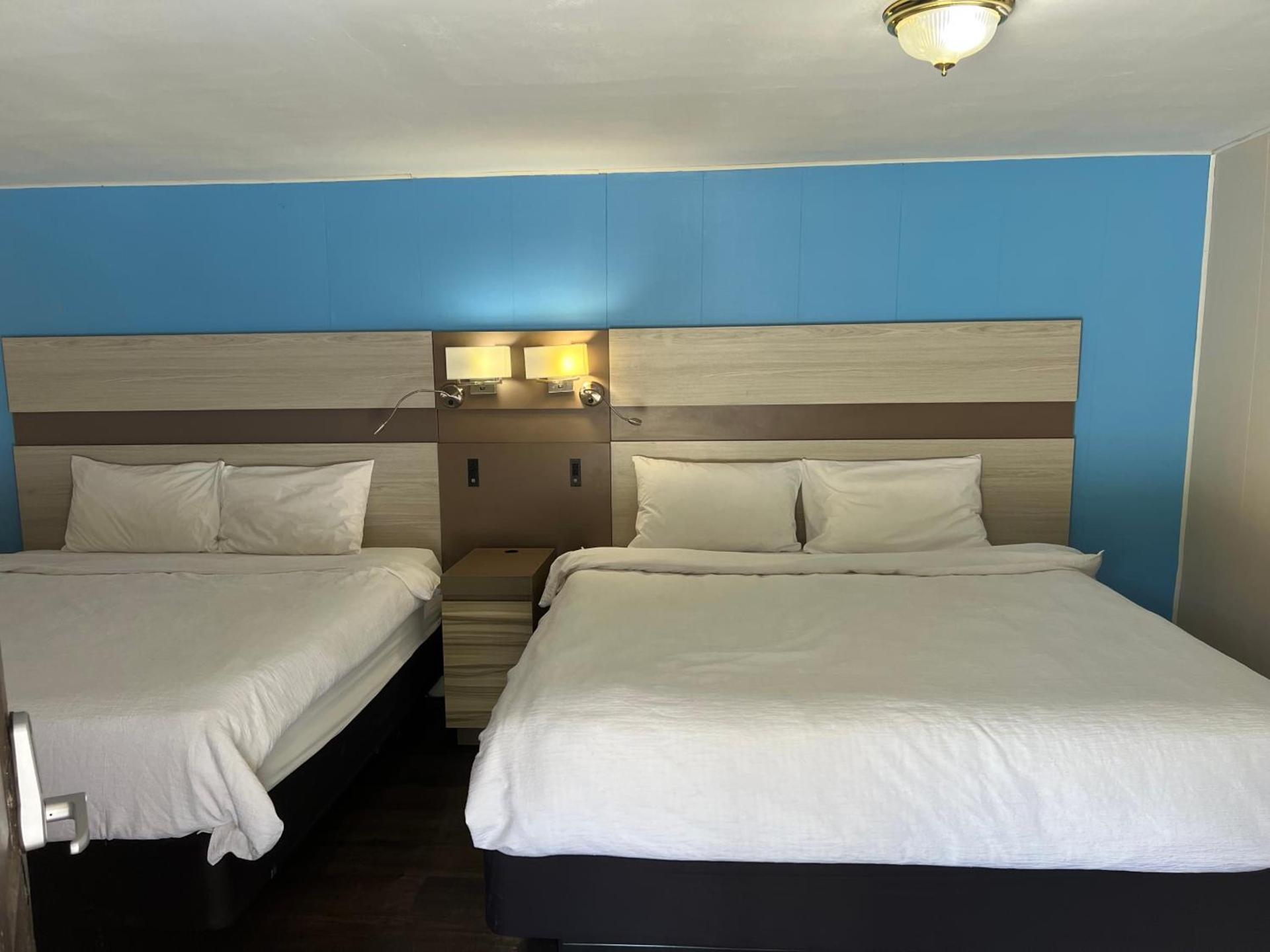 Turbeville Inn & Suites-I95 photo 25