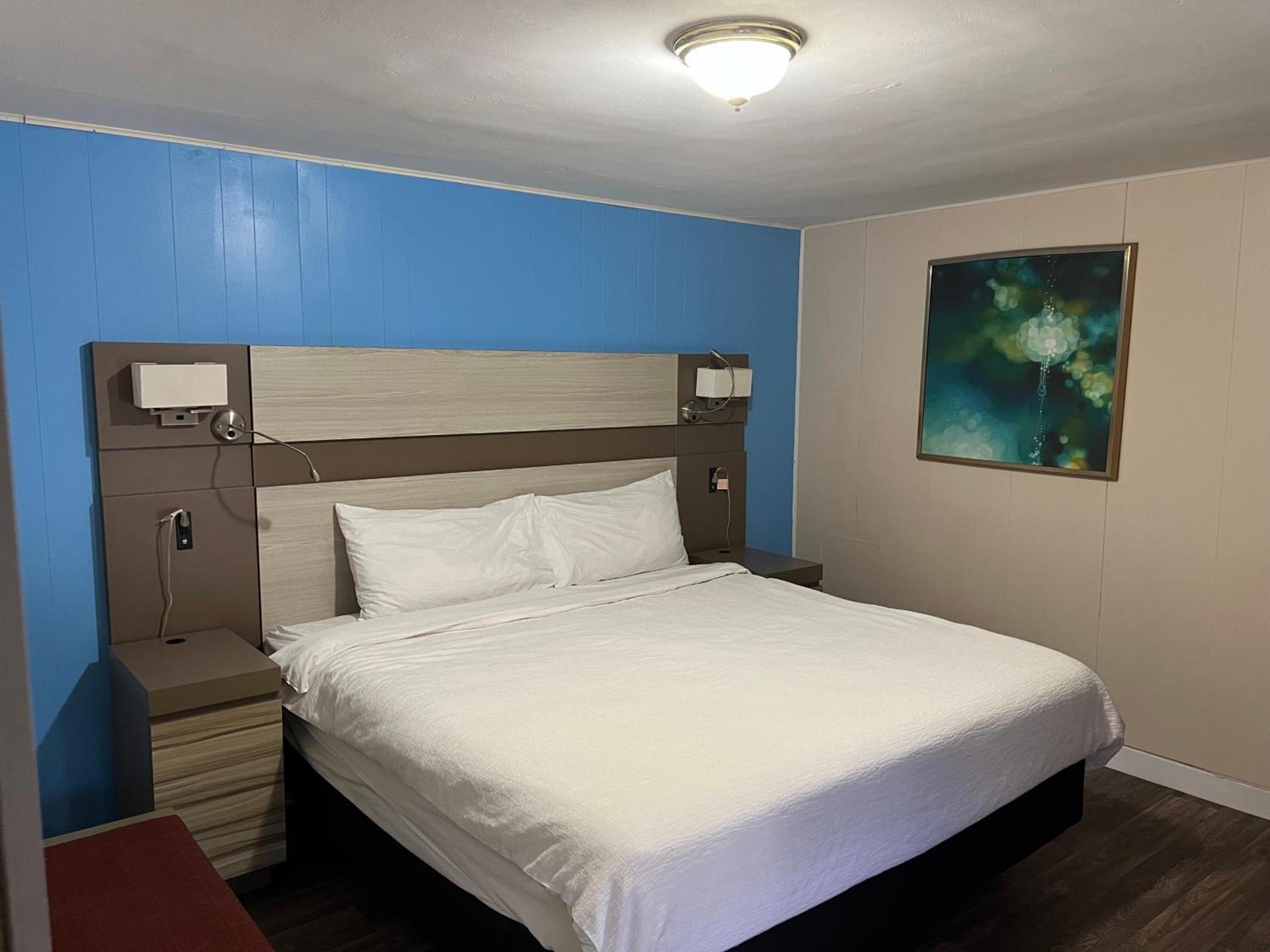 Turbeville Inn & Suites-I95 photo 10
