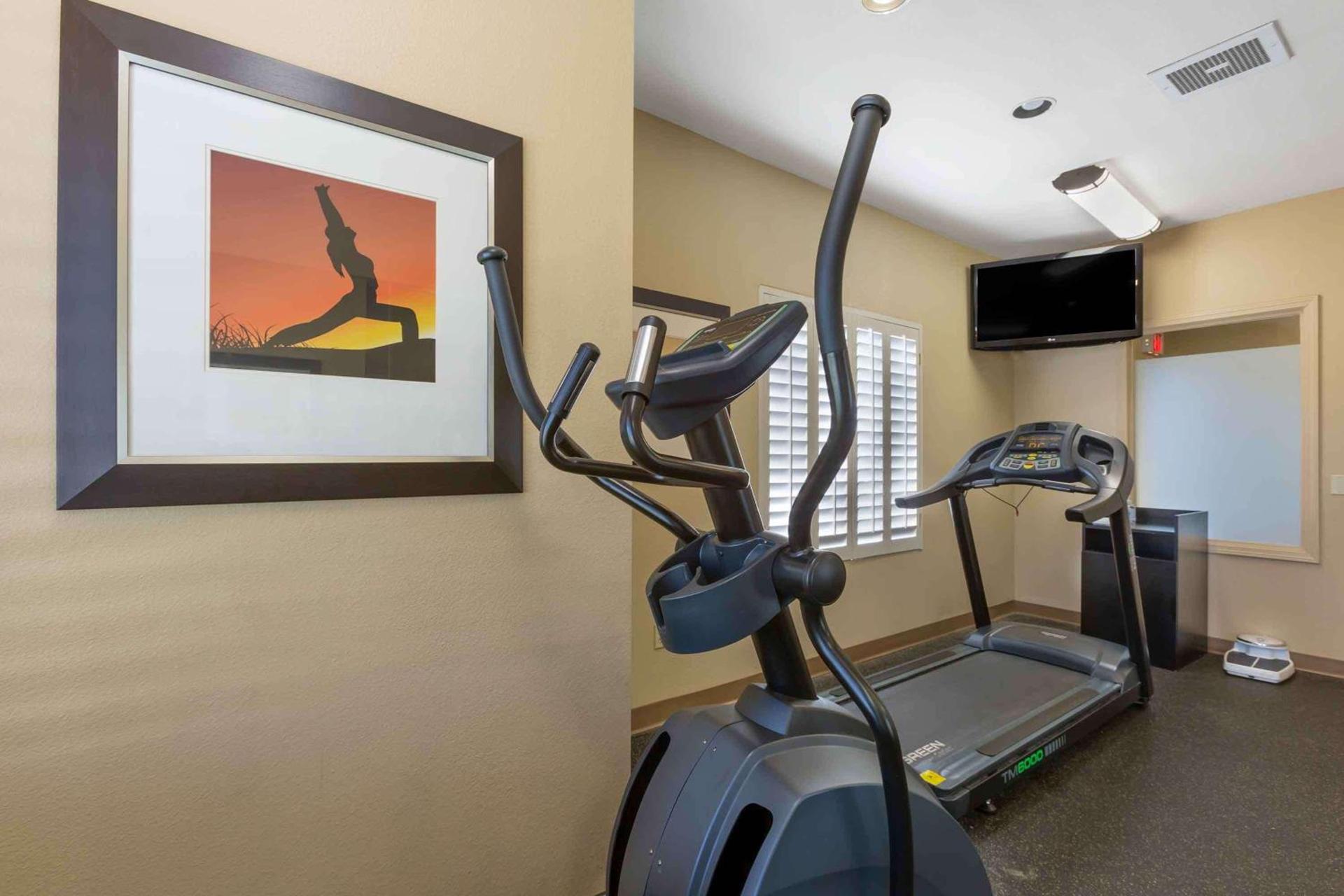Extended Stay America Suites - Phoenix - Chandler - E Chandler Blvd photo 9
