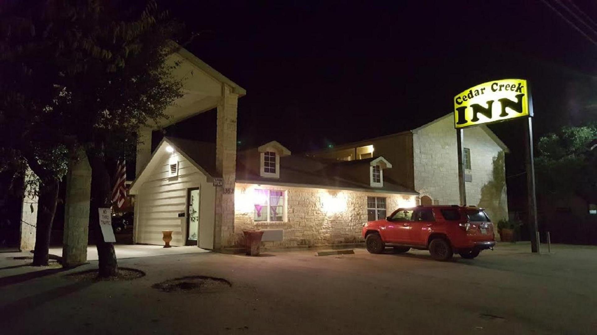 Cedar Creek Inn photo 27