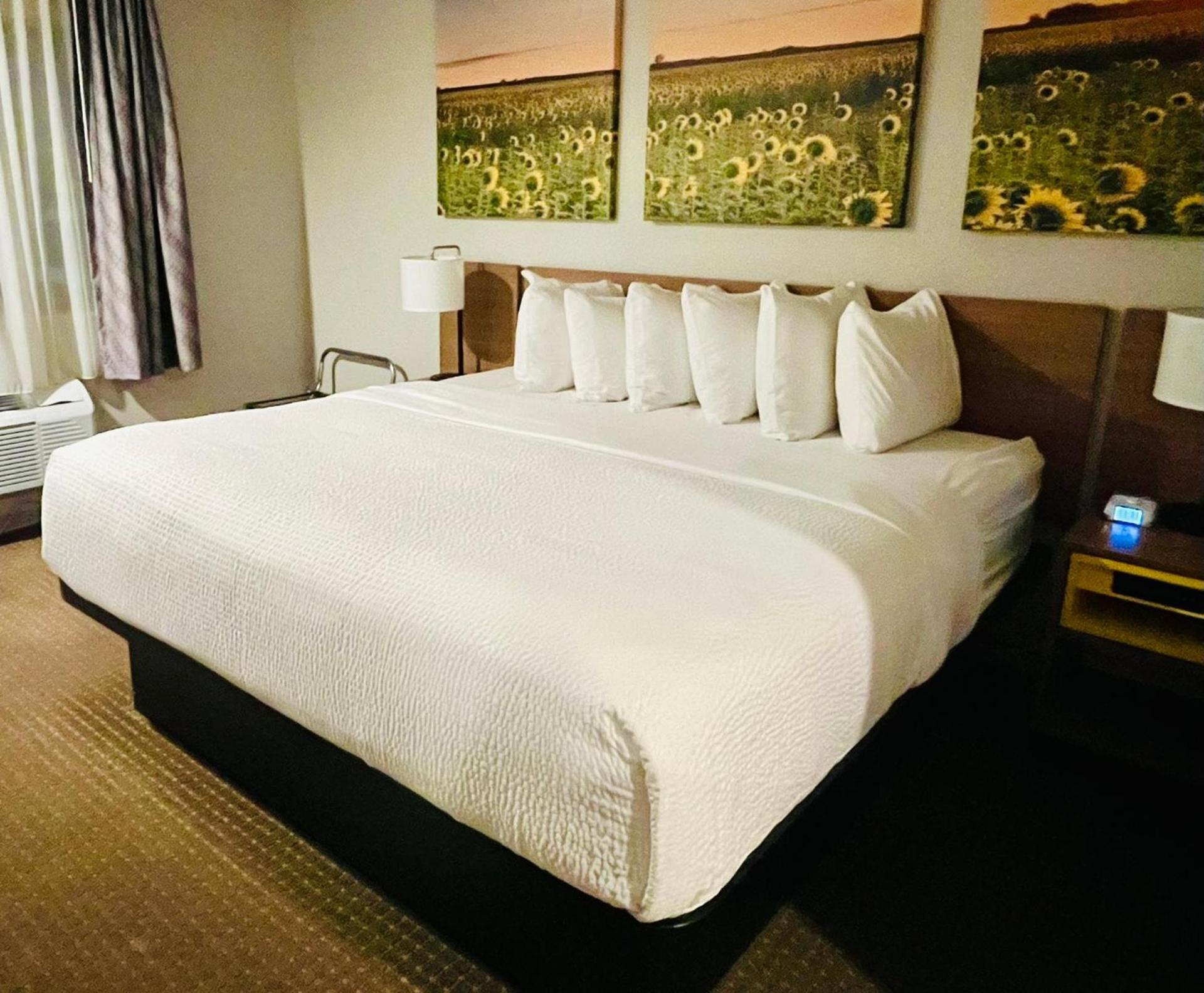 Days Inn by Wyndham Wall photo 9