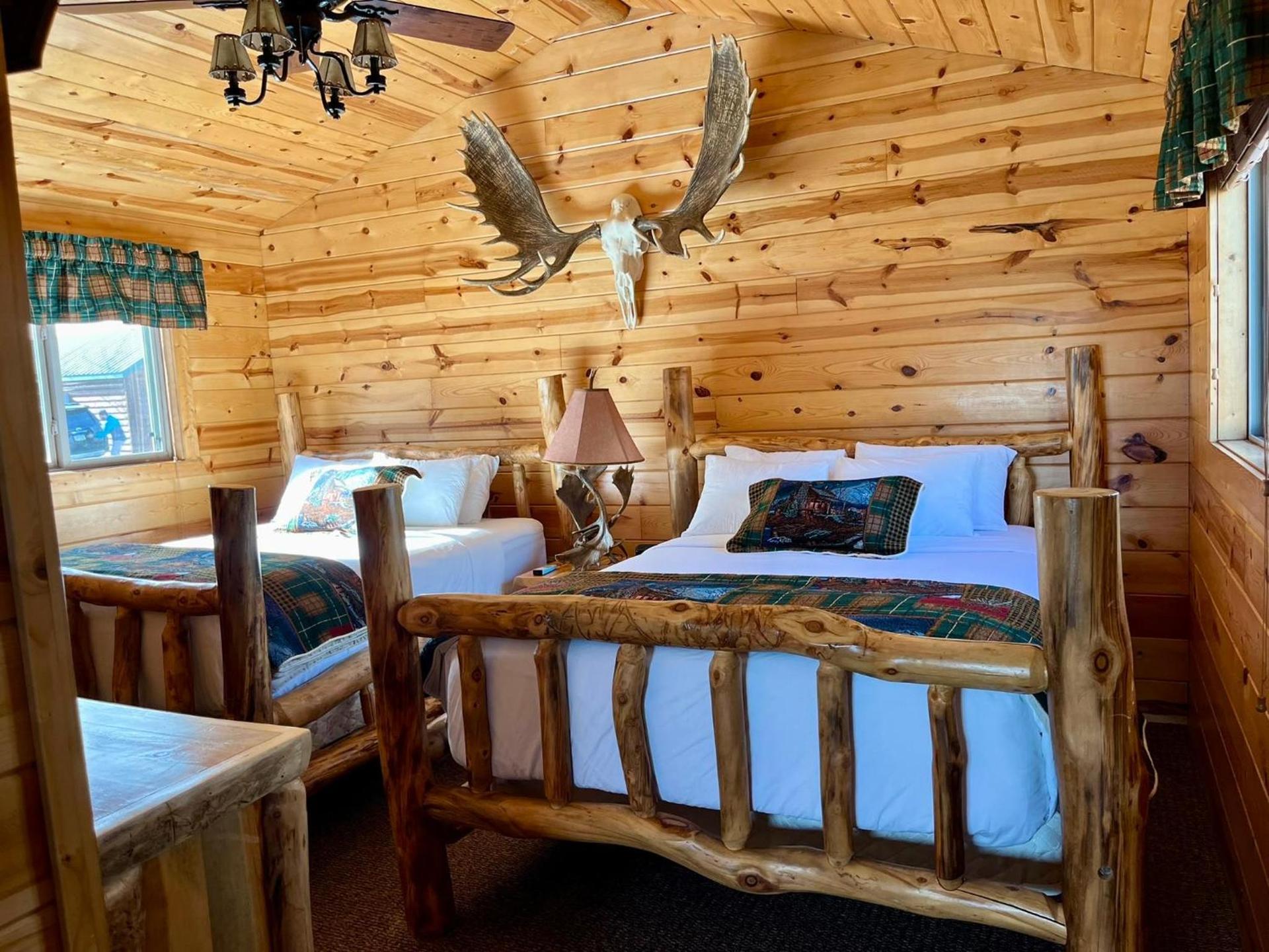 Badlands Frontier Cabins photo 31