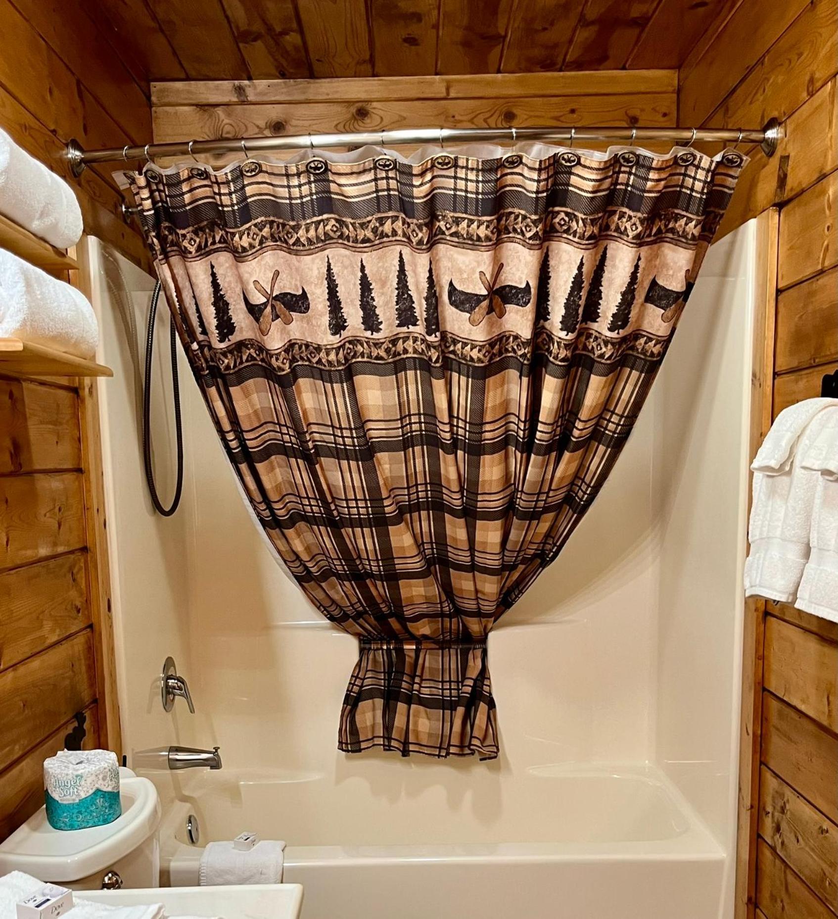 Badlands Frontier Cabins photo 30