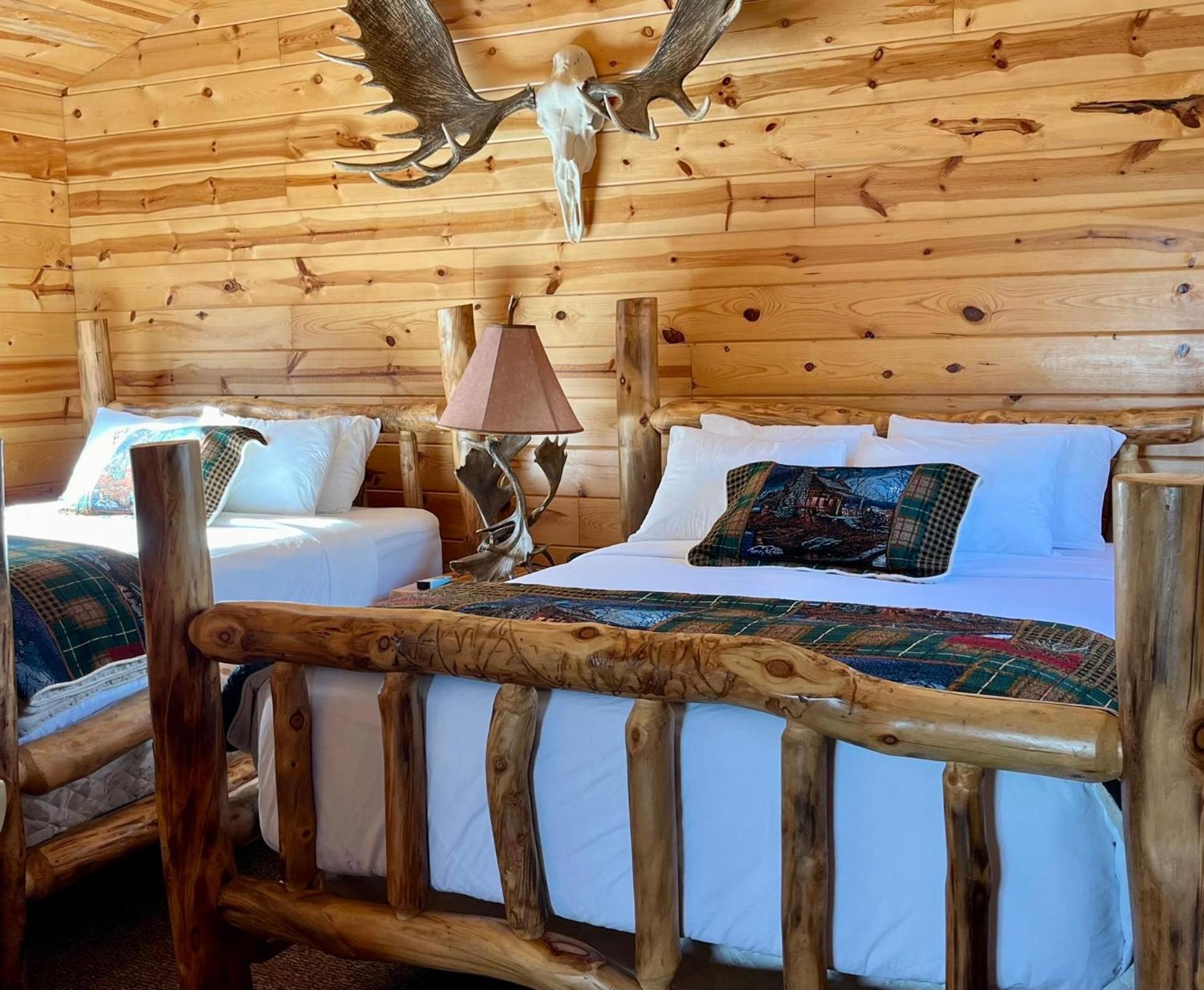 Badlands Frontier Cabins photo 29