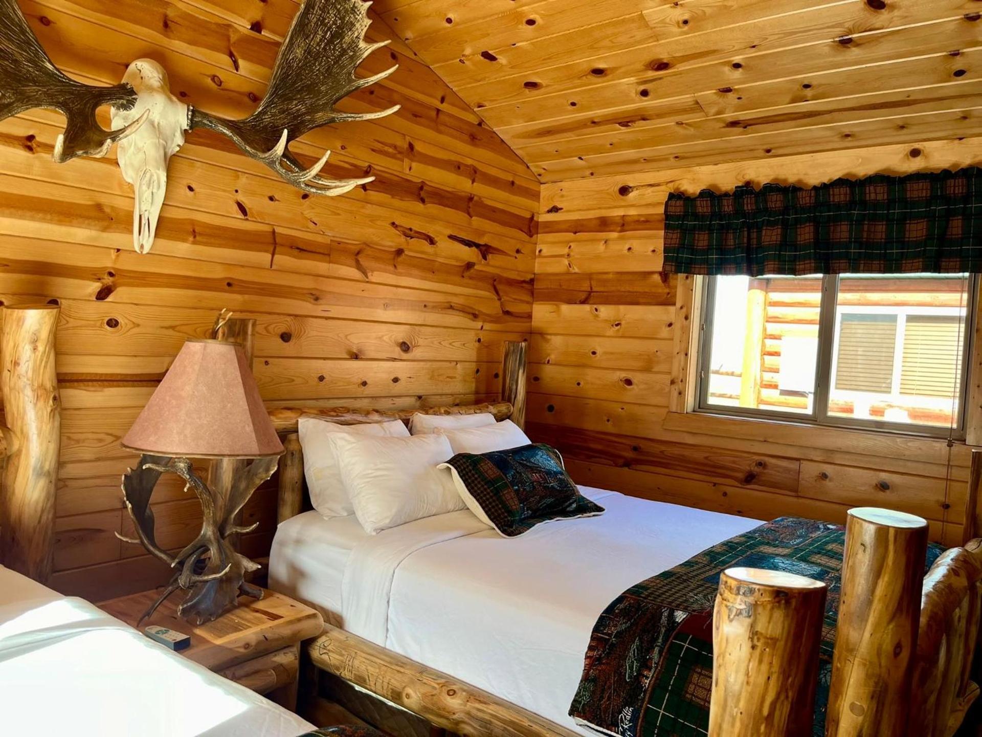 Badlands Frontier Cabins photo 28