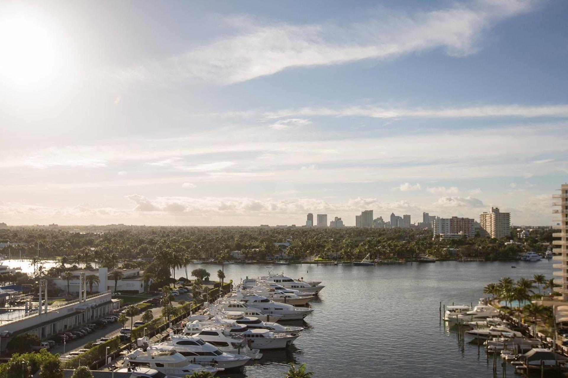 Courtyard by Marriott Oceanside Fort Lauderdale Beach photo 26