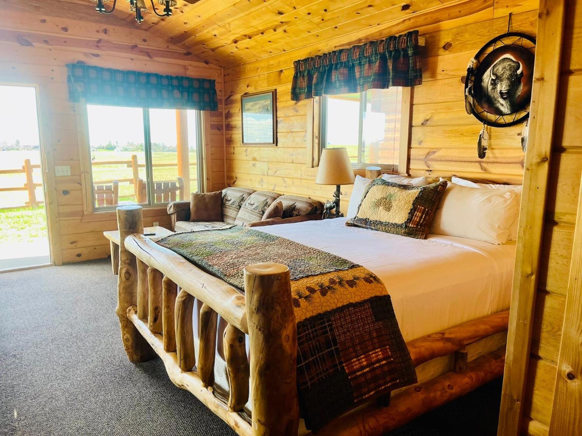 Badlands Frontier Cabins photo 18