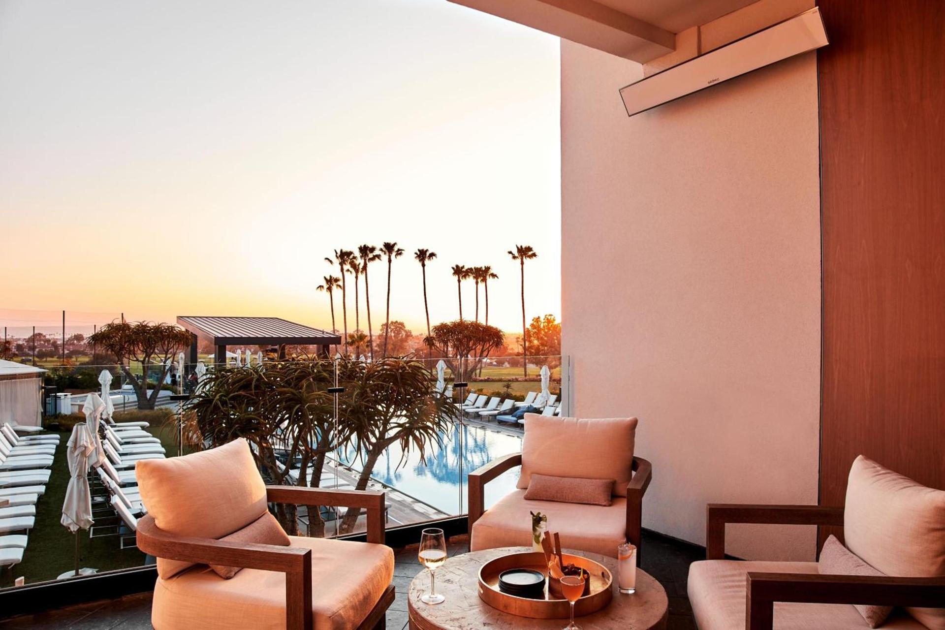 VEA Newport Beach, a Marriott Resort & Spa photo 79