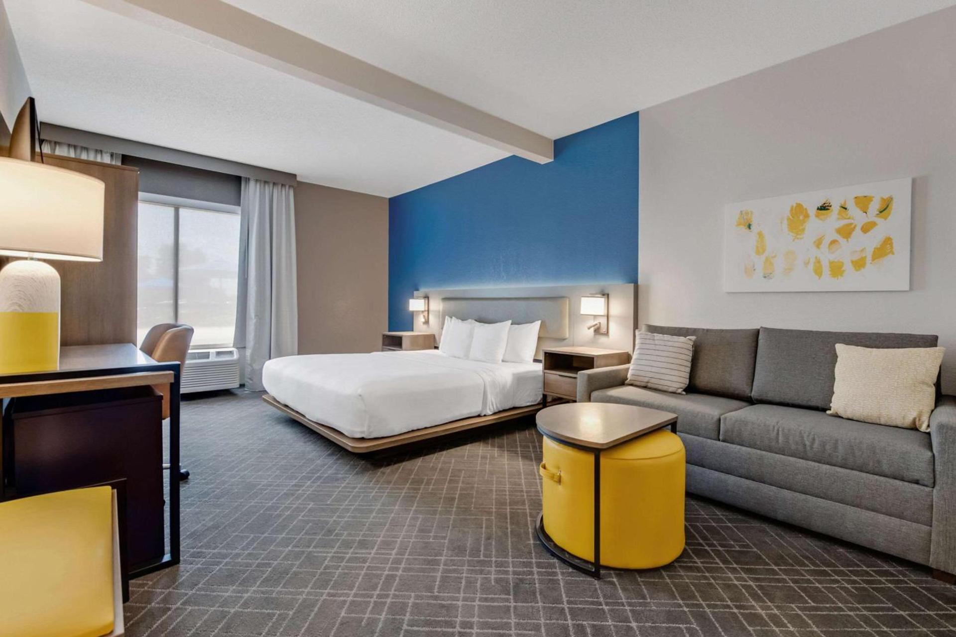 Comfort Suites Chesapeake - Norfolk photo 8