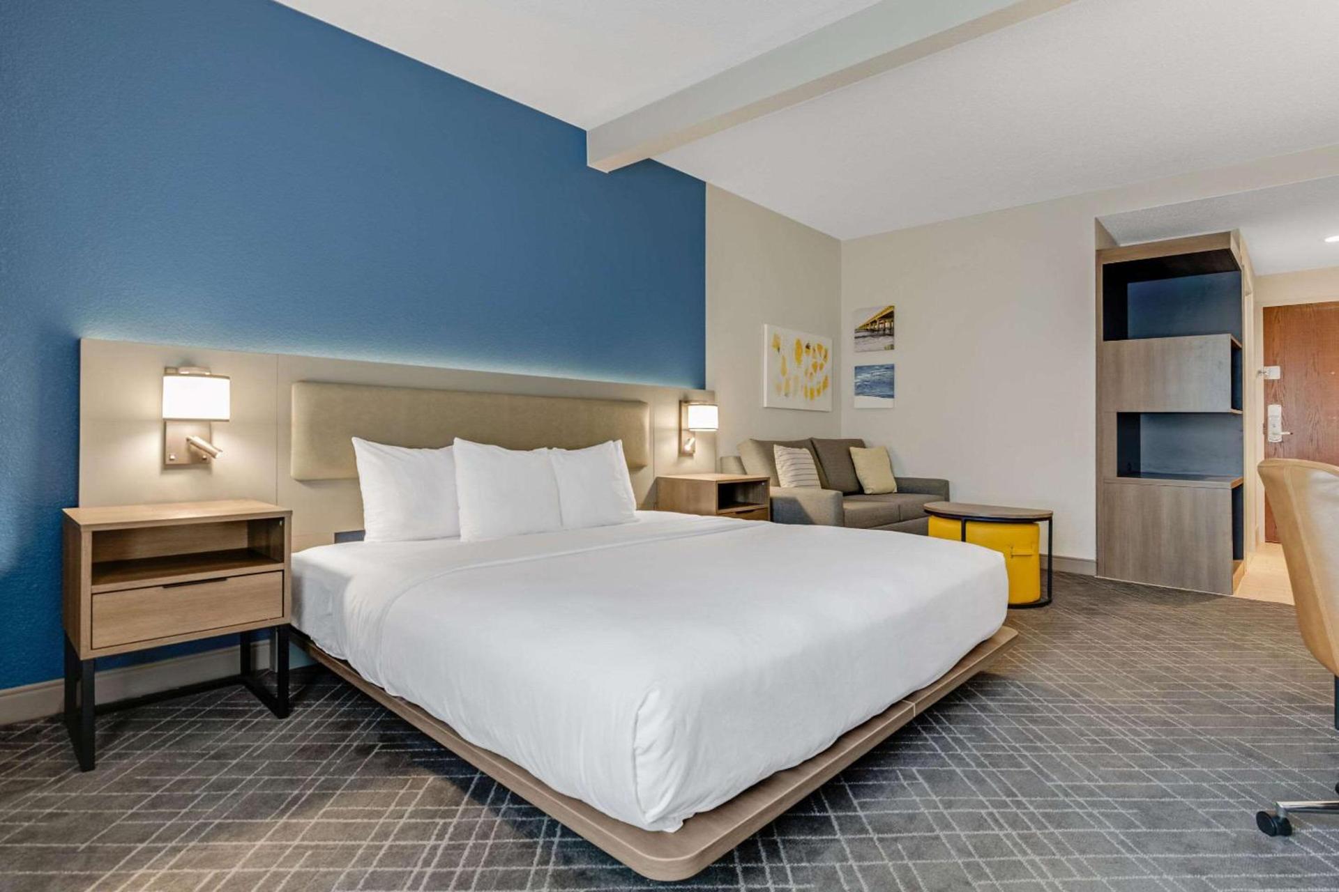 Comfort Suites Chesapeake - Norfolk photo 10