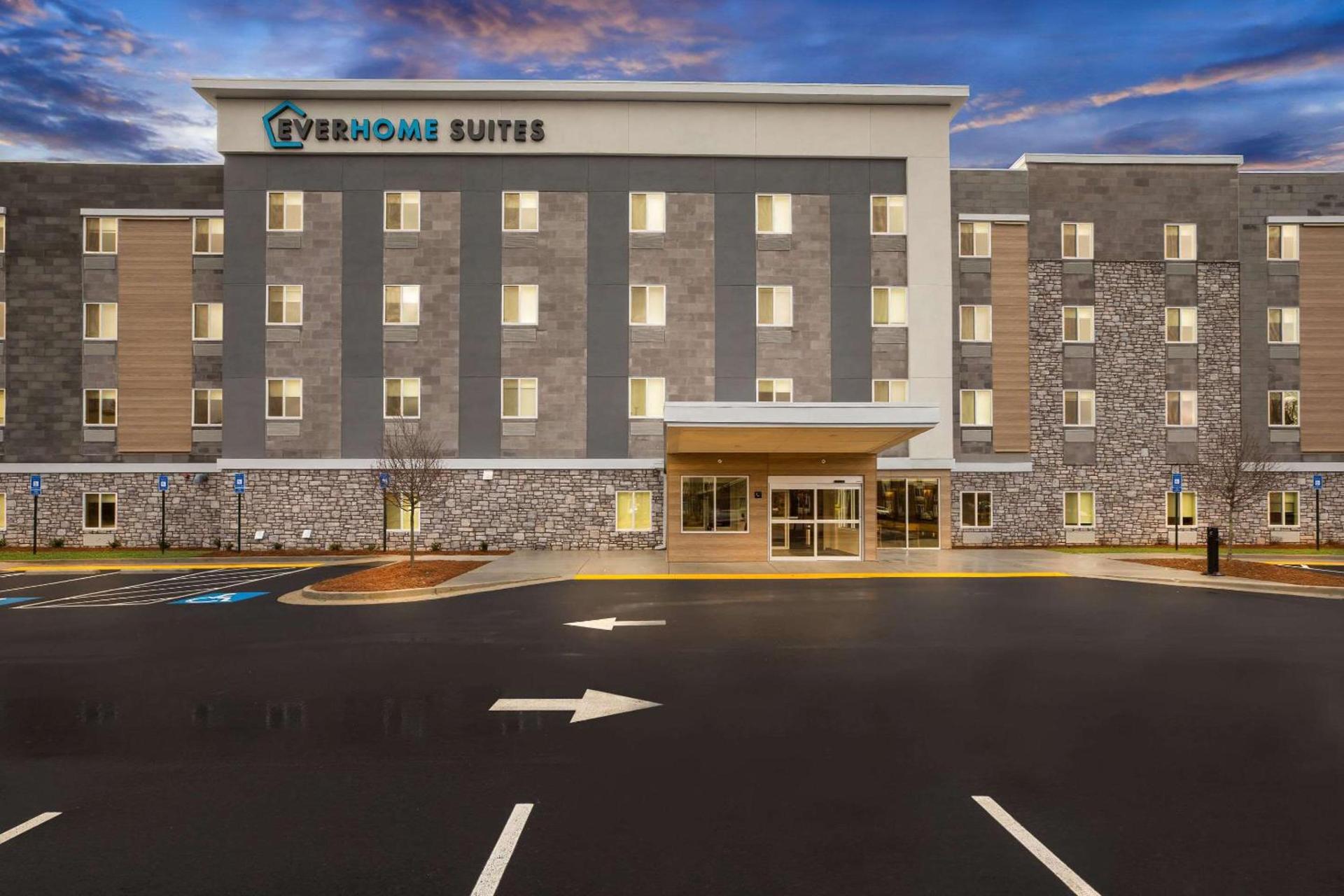 Everhome Suites Temecula photo 2