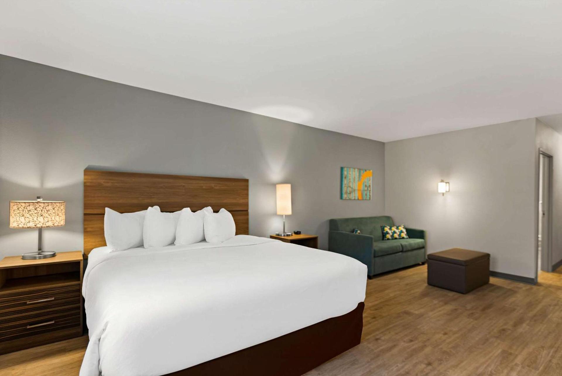 MainStay Suites Gatlinburg Downtown Area photo 14