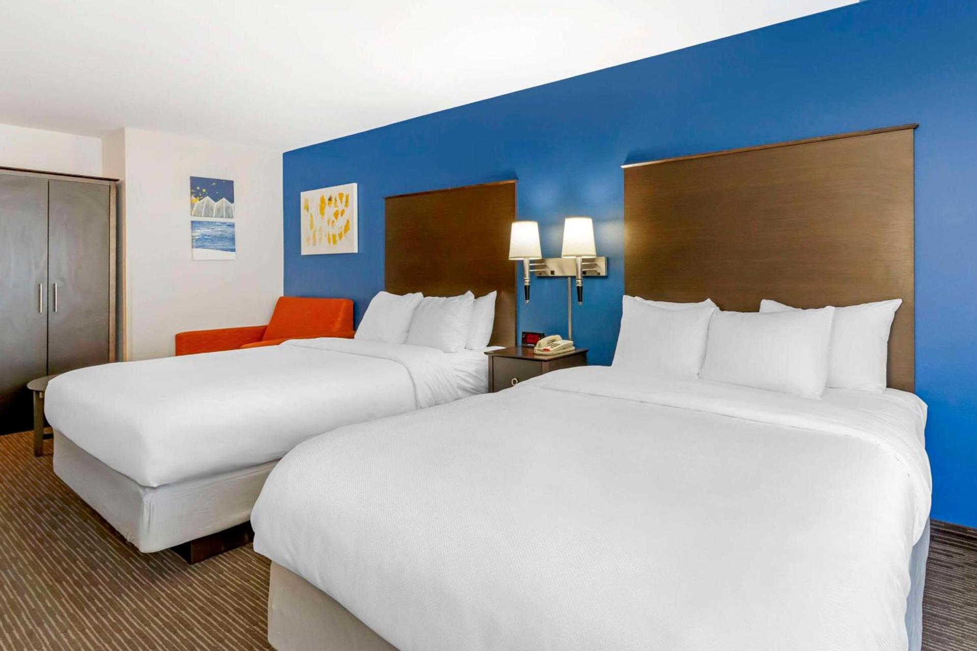 Comfort Inn & Suites New Lisbon photo 26