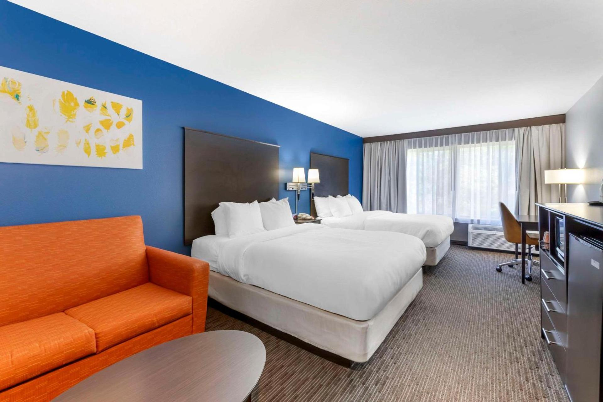 Comfort Inn & Suites New Lisbon photo 27
