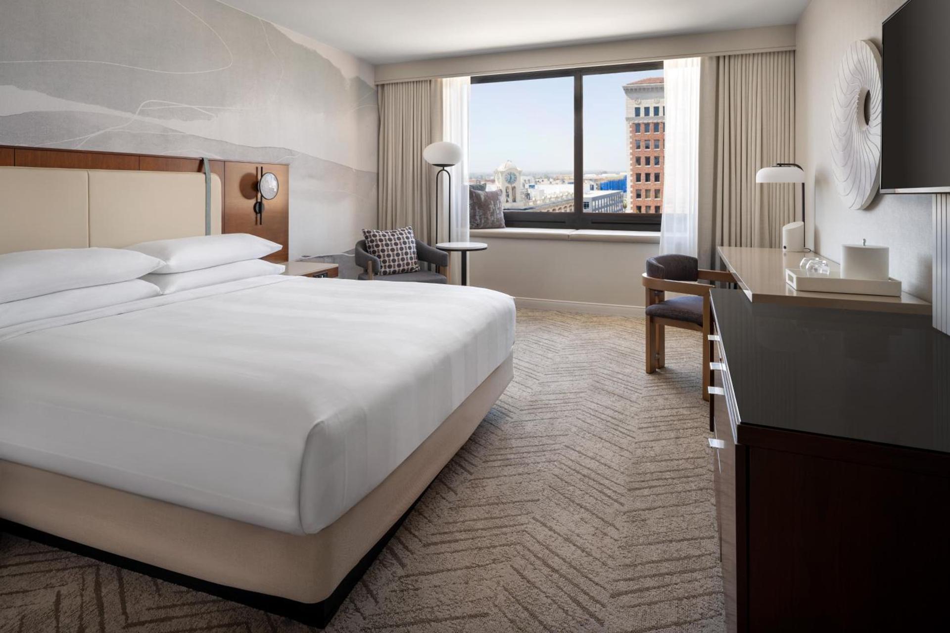 Marriott Long Beach Downtown photo 3