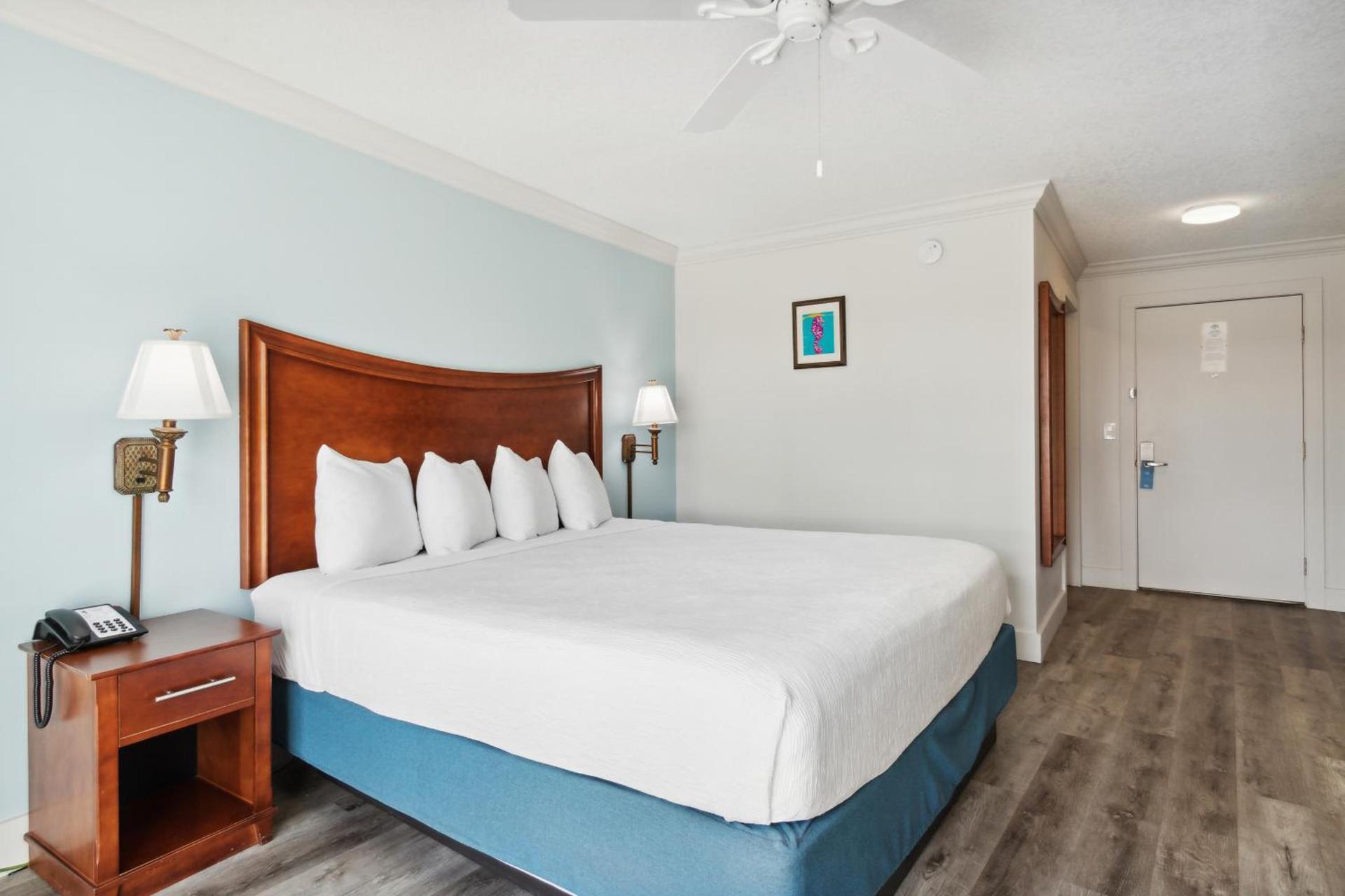 Seahorse Oceanfront Inn photo 24