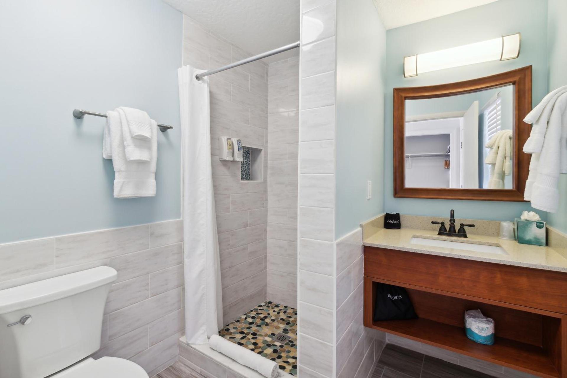 Seahorse Oceanfront Inn photo 28
