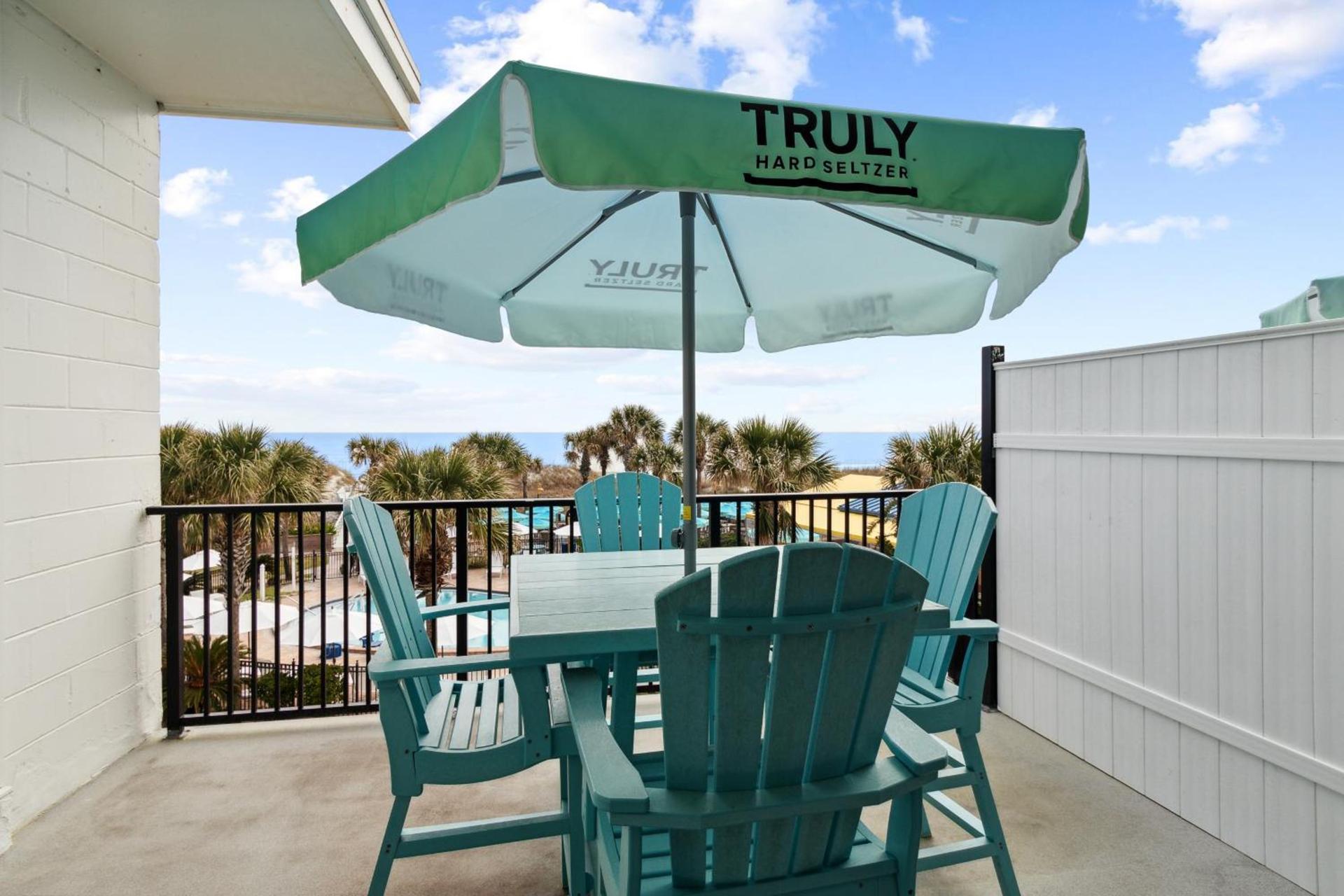 Seahorse Oceanfront Inn photo 62