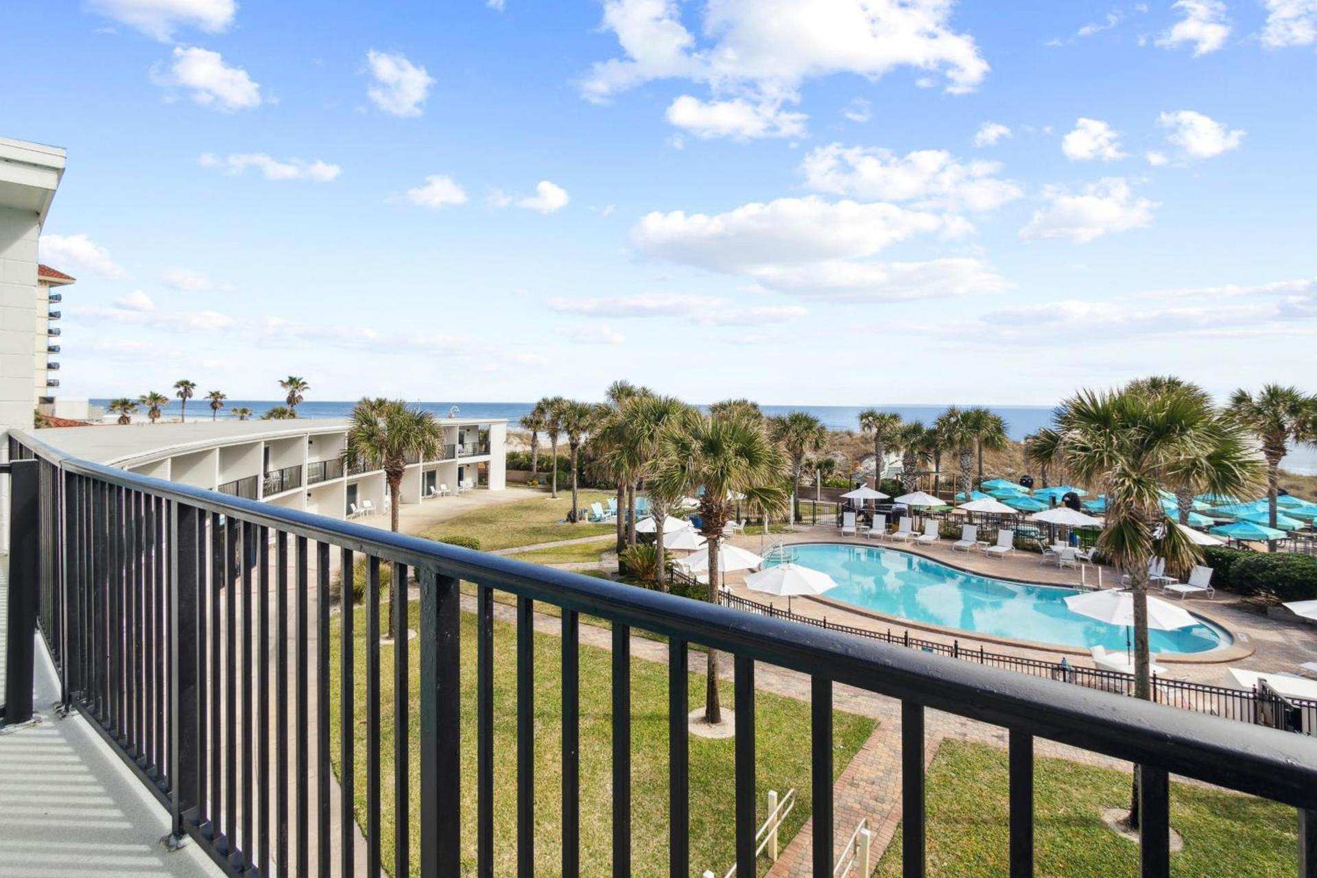 Seahorse Oceanfront Inn photo 34