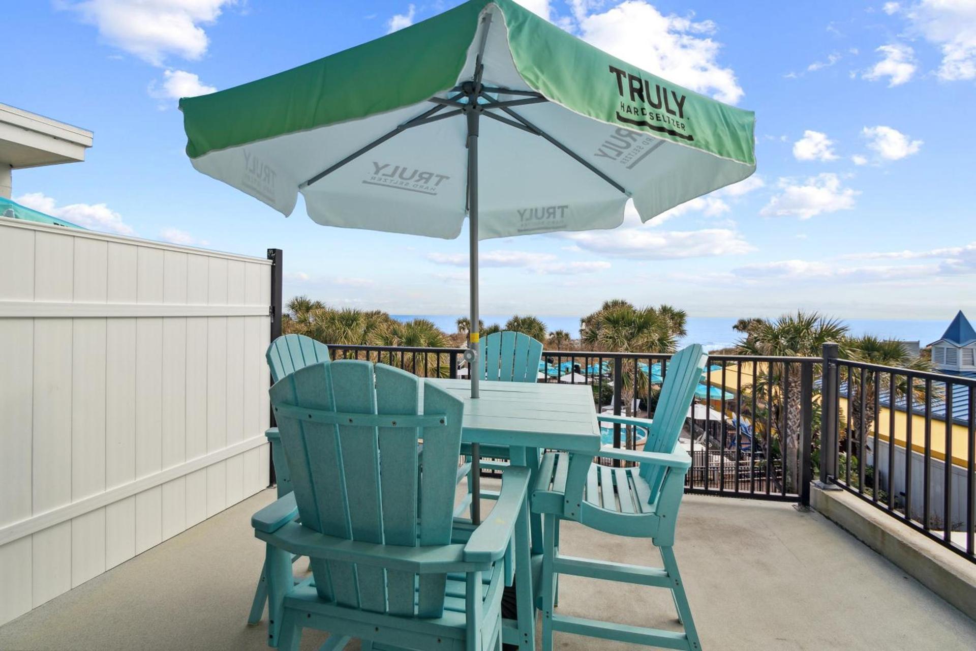 Seahorse Oceanfront Inn photo 71