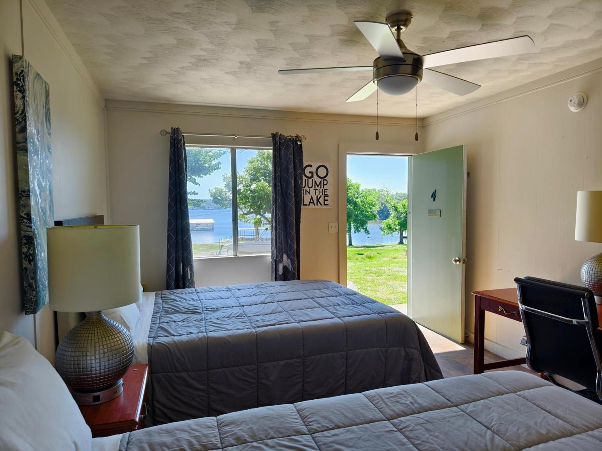 Lake Hudson Inn photo 11