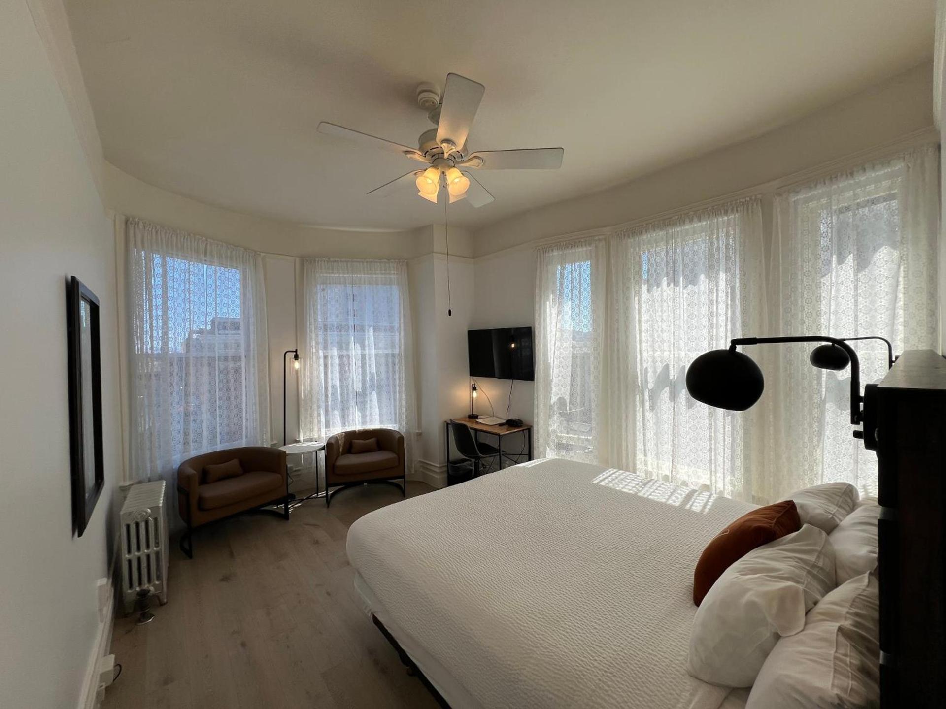 The Andrews Hotel photo 17