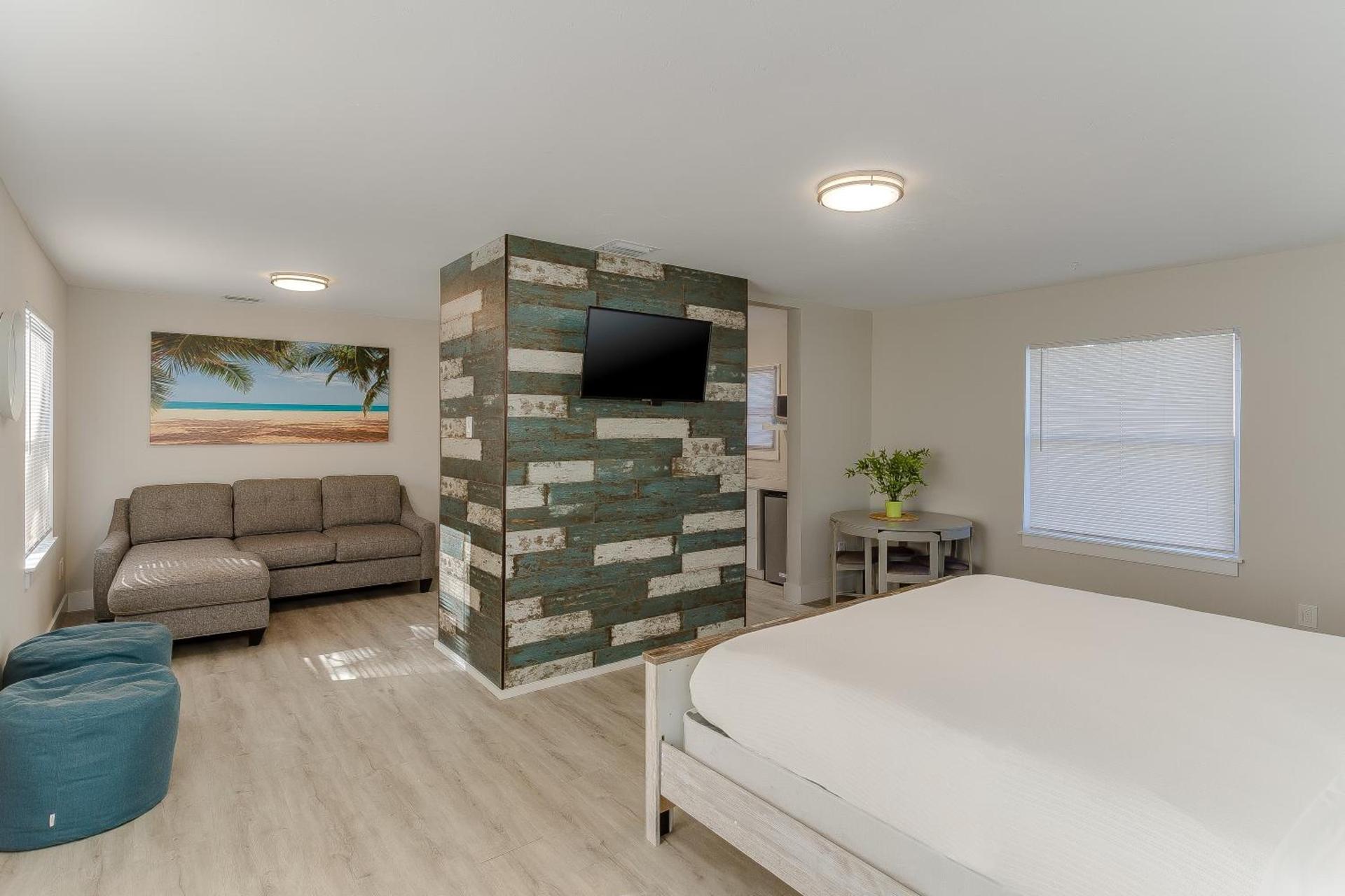 Drift Hotel photo 9