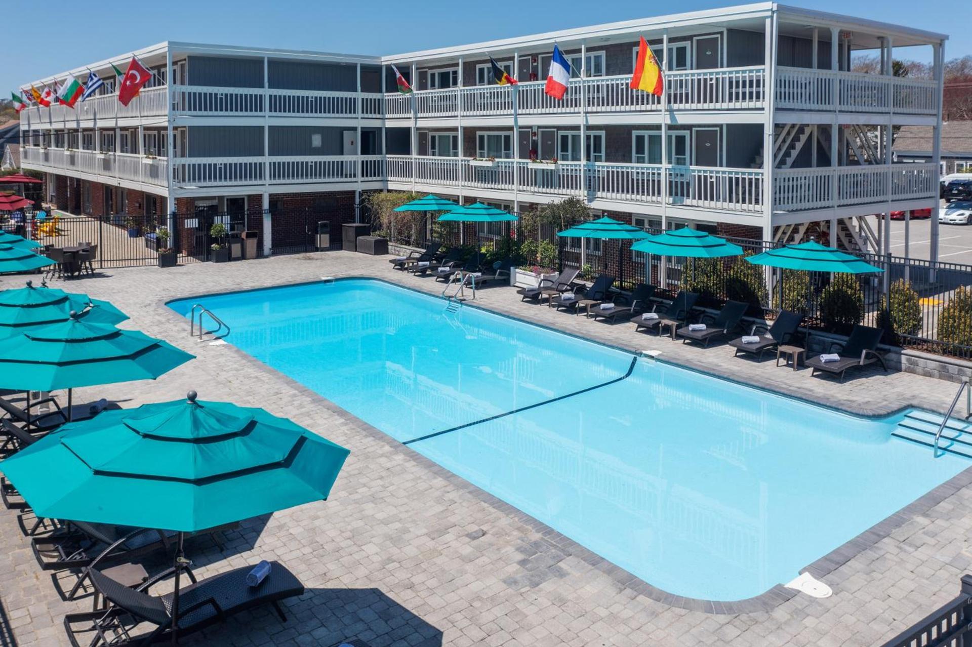 Surfside Hotel and Suites photo 9