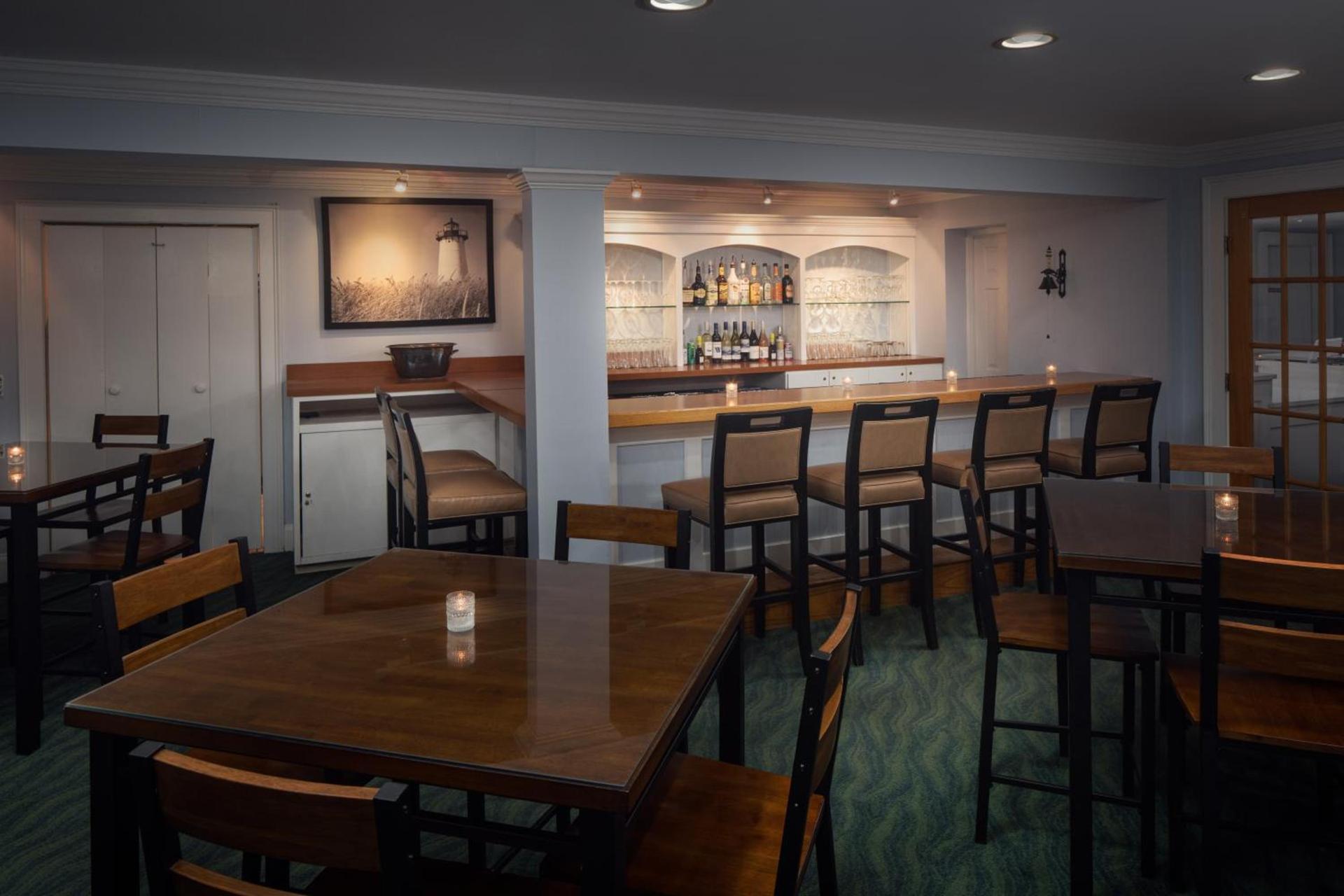 Surfside Hotel and Suites photo 6