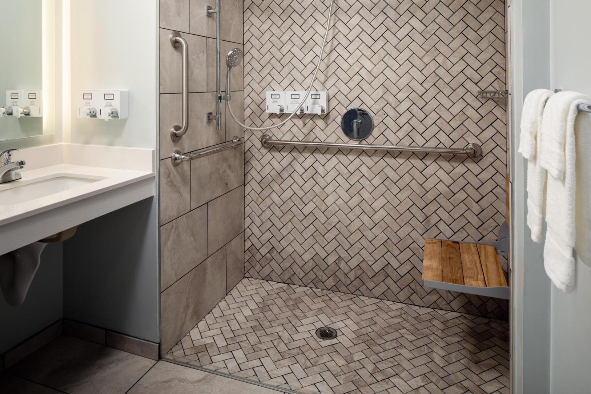 Surfside Hotel and Suites photo 18