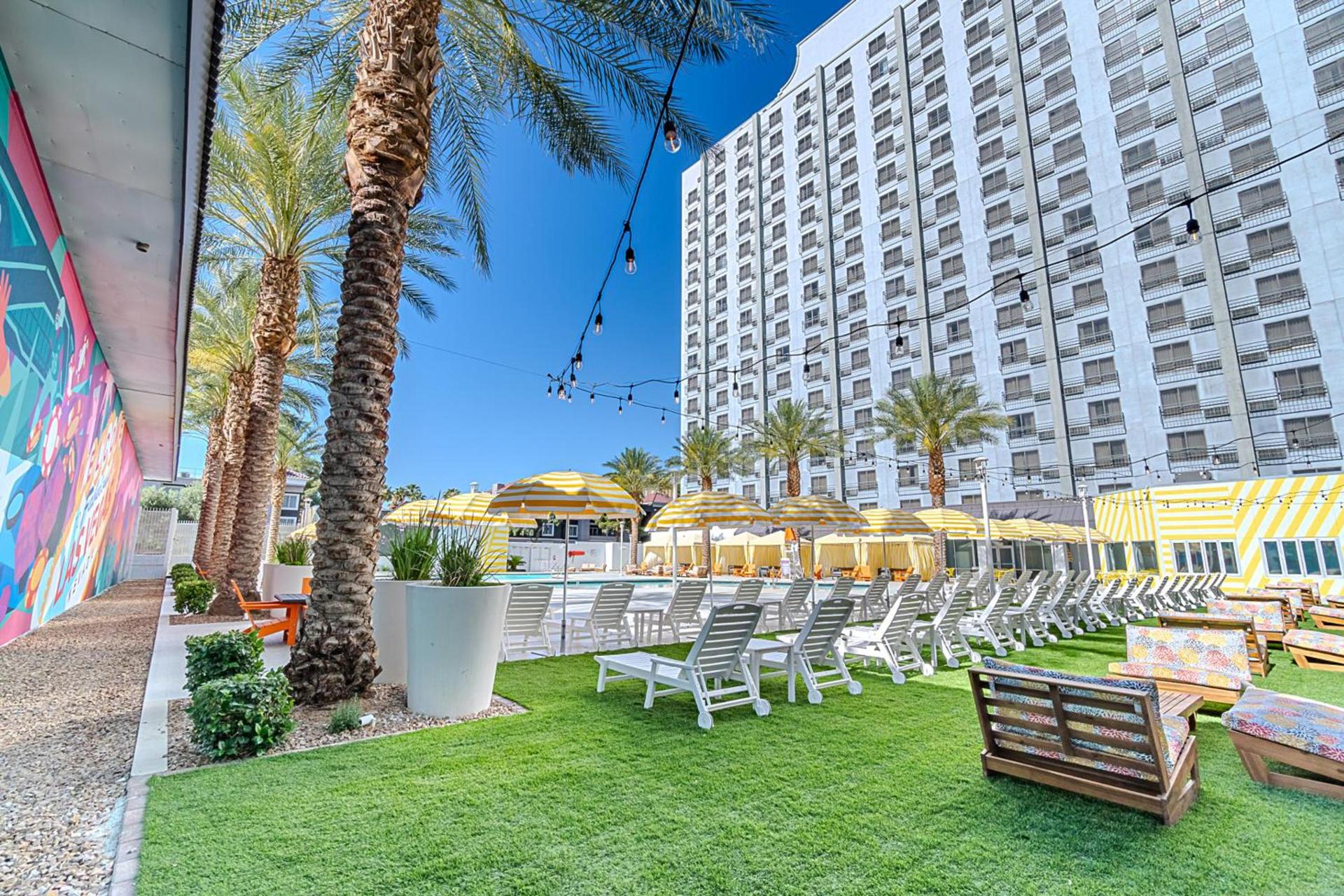 OYO Hotel and Casino Las Vegas photo 4