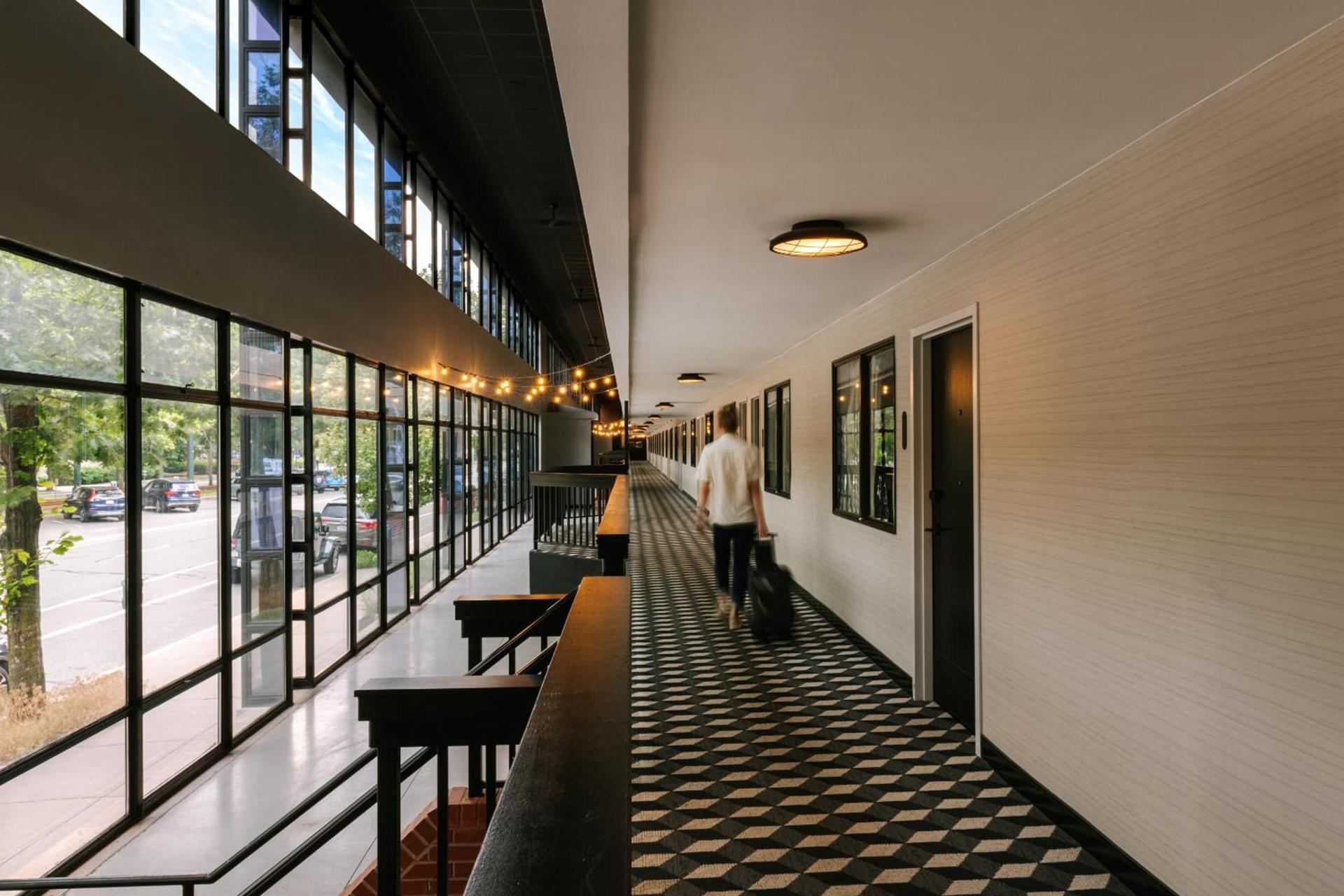Arcadian Hotel photo 2