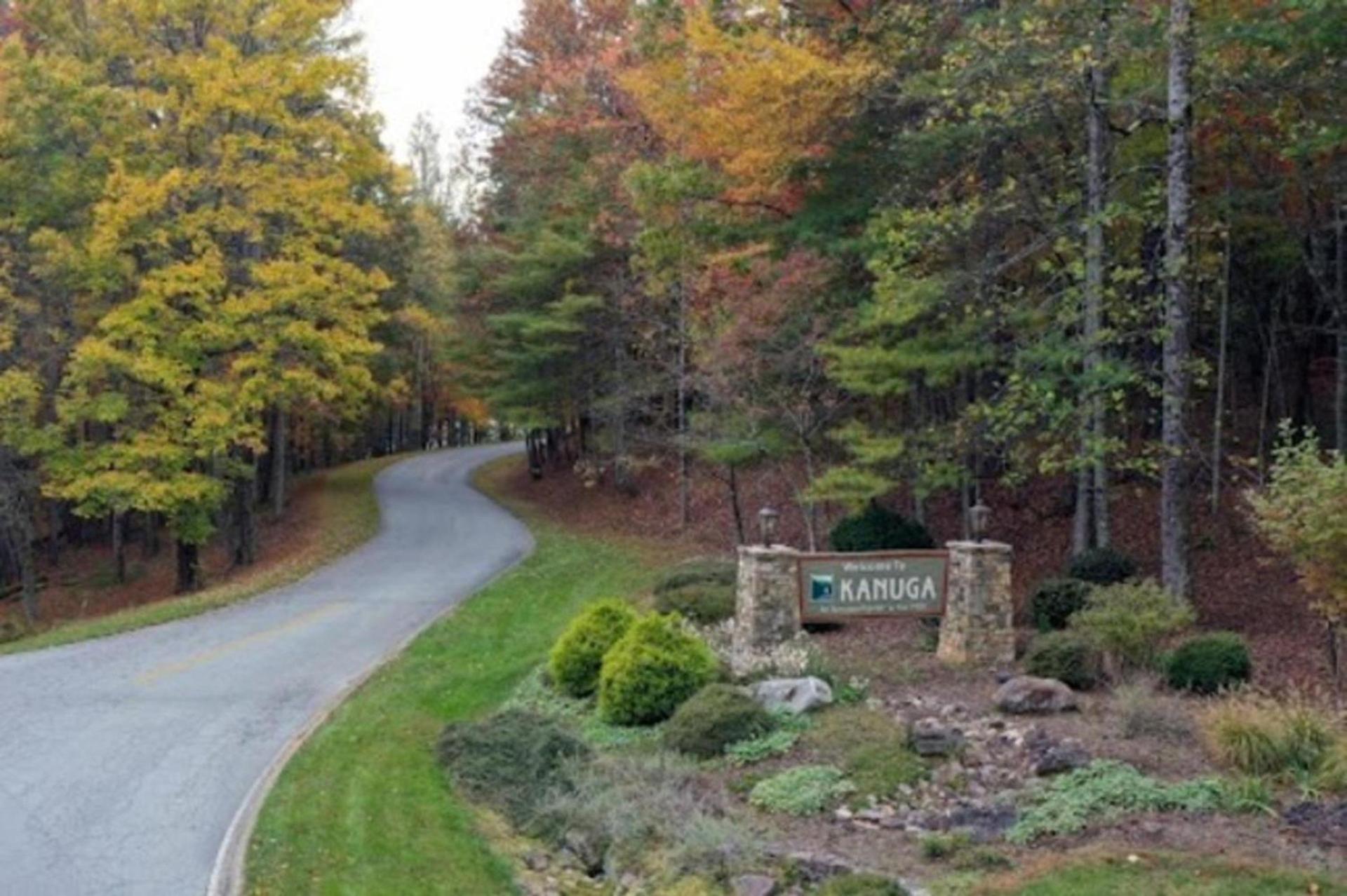 Kanuga Inn & Lodging photo 13