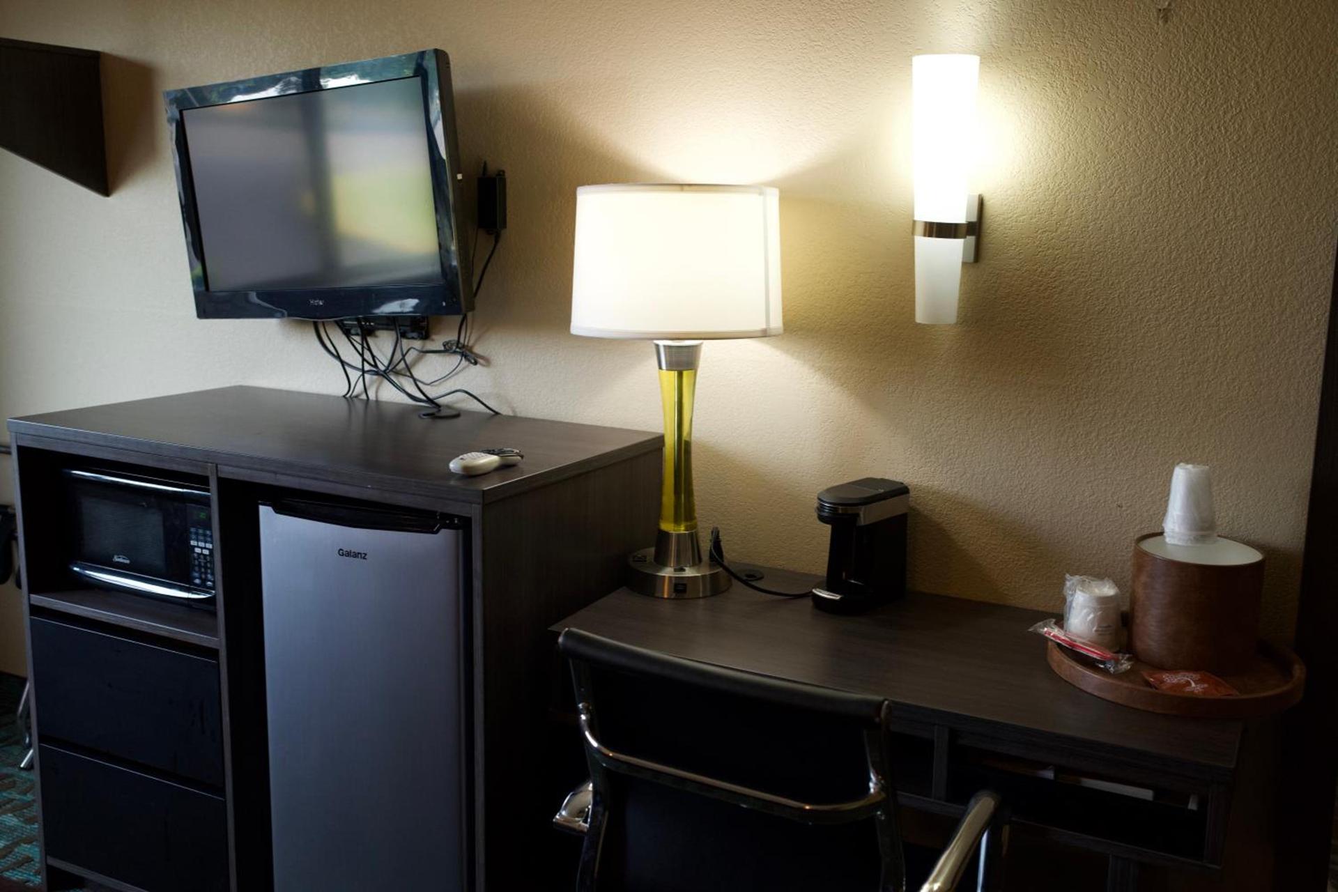 Quality Inn Johnstown photo 27