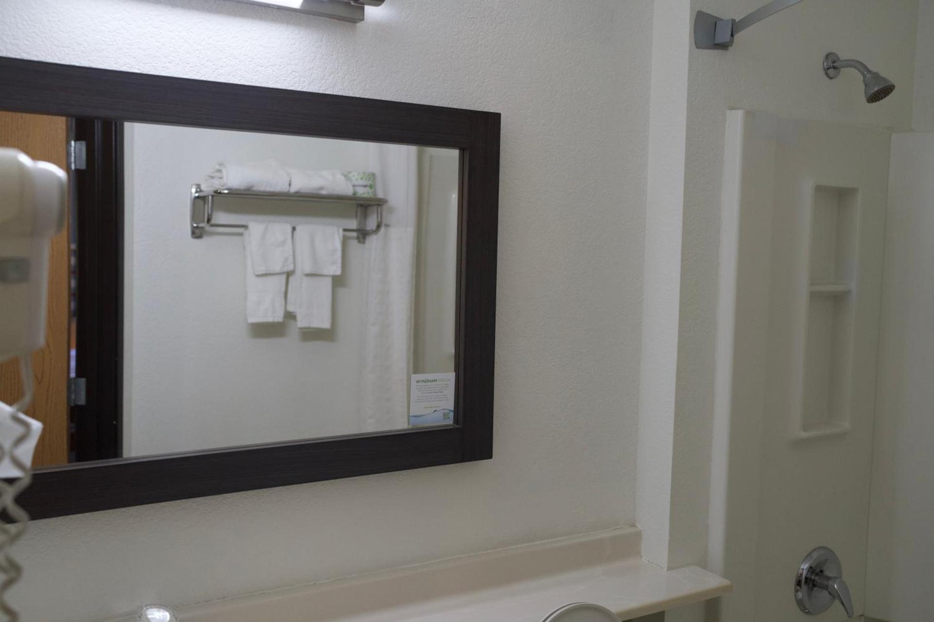 Quality Inn Johnstown photo 25