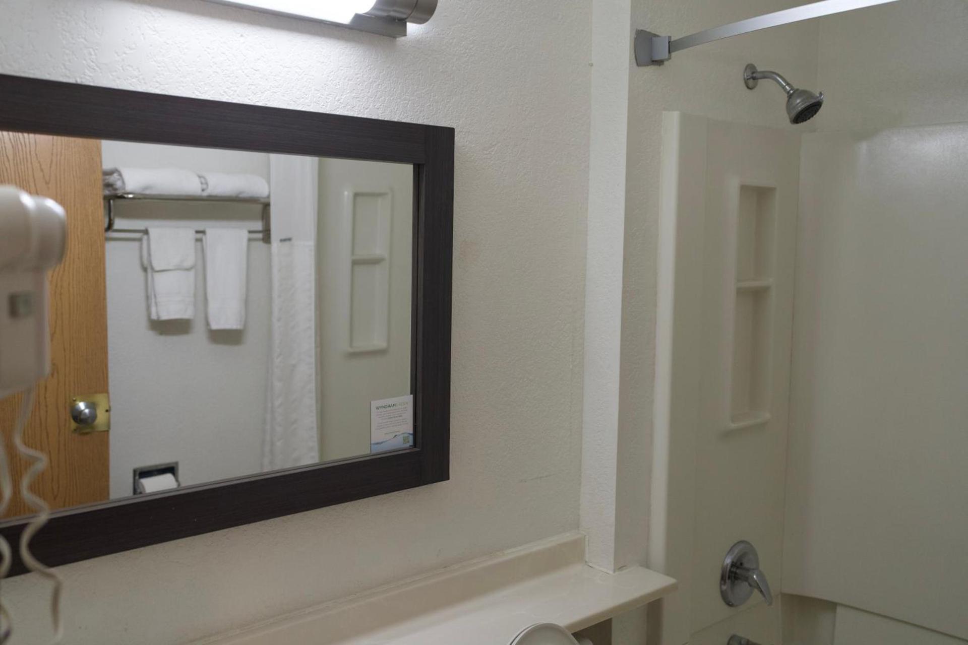 Quality Inn Johnstown photo 33
