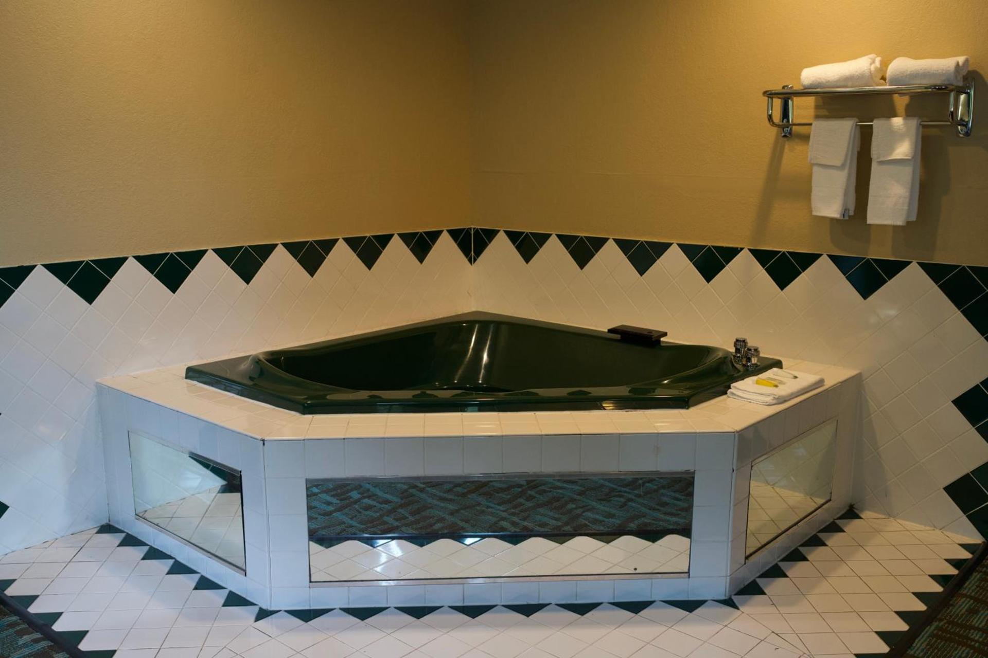 Quality Inn Johnstown photo 54