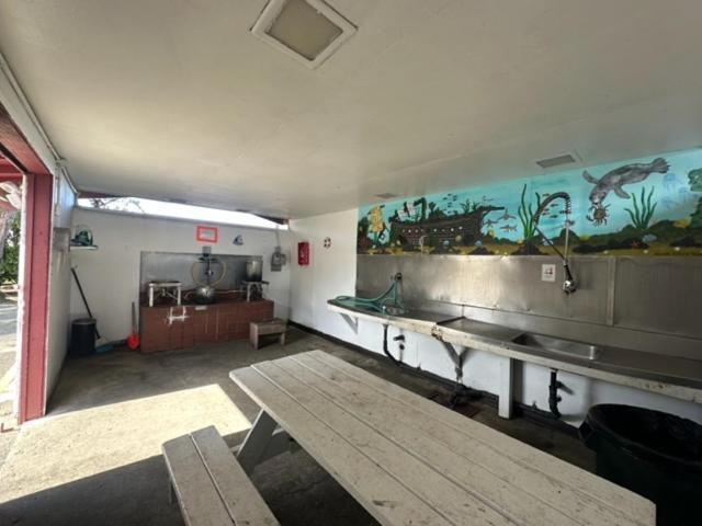 Captain John's Motel photo 59
