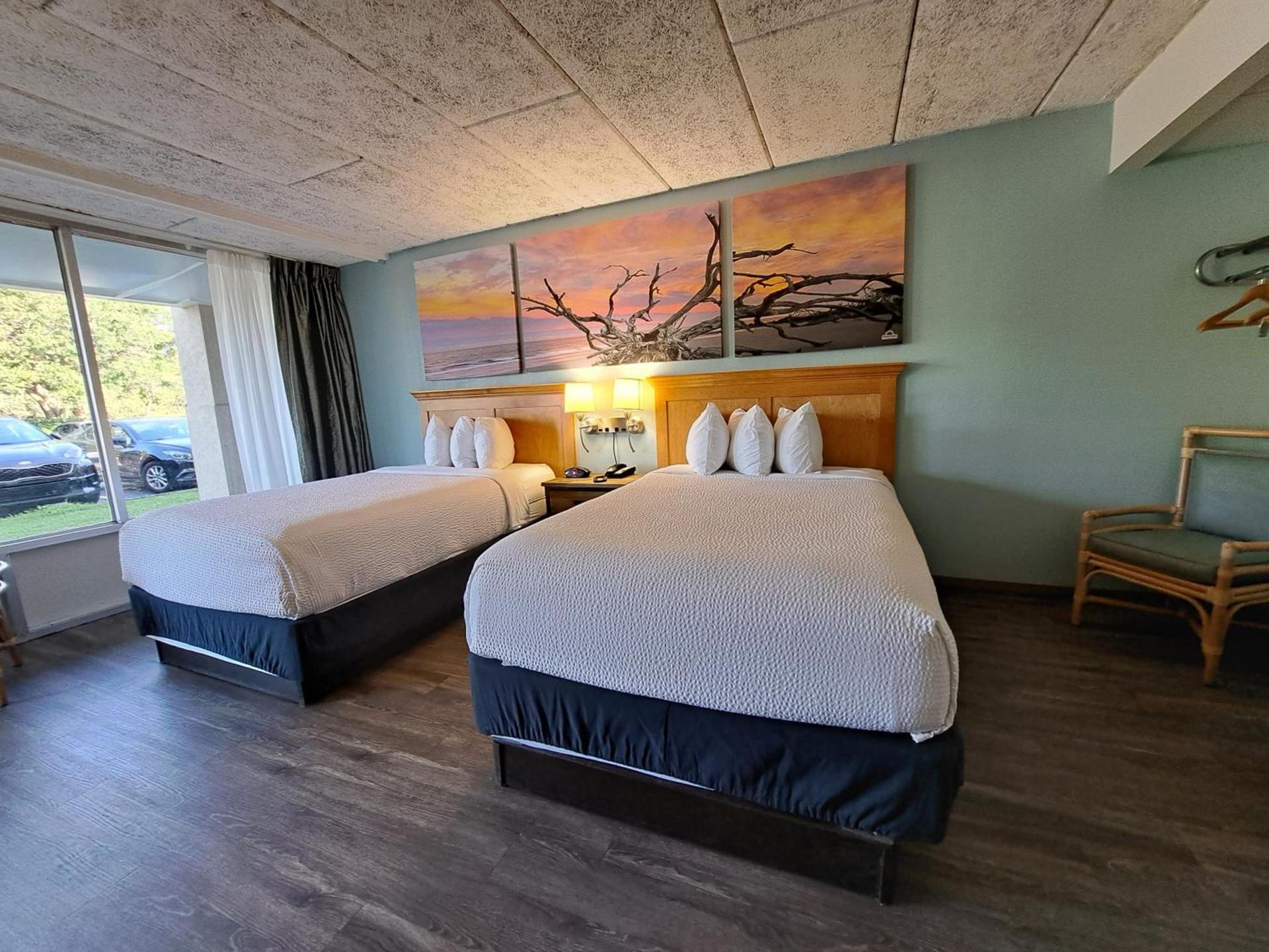 Days Inn & Suites by Wyndham Jekyll Island photo 45