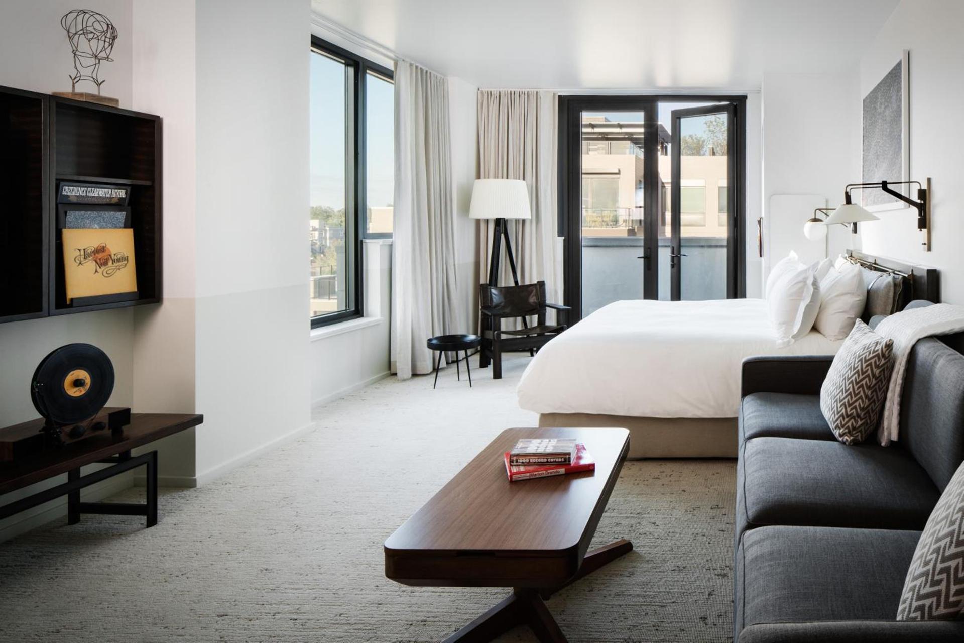 Halcyon, a hotel in Cherry Creek, Denver photo 3