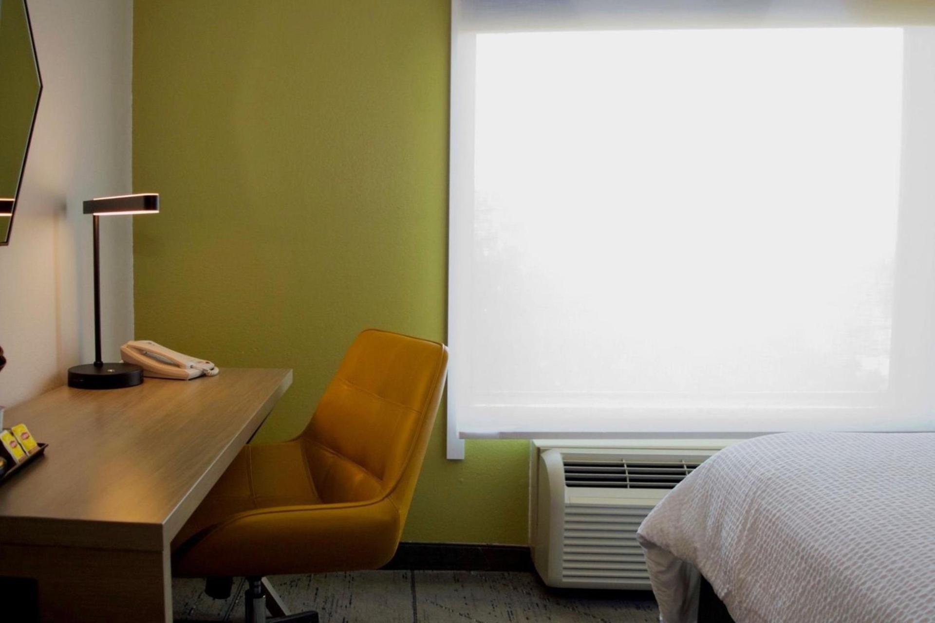 Holiday Inn Express & Suites College Station by IHG photo 51